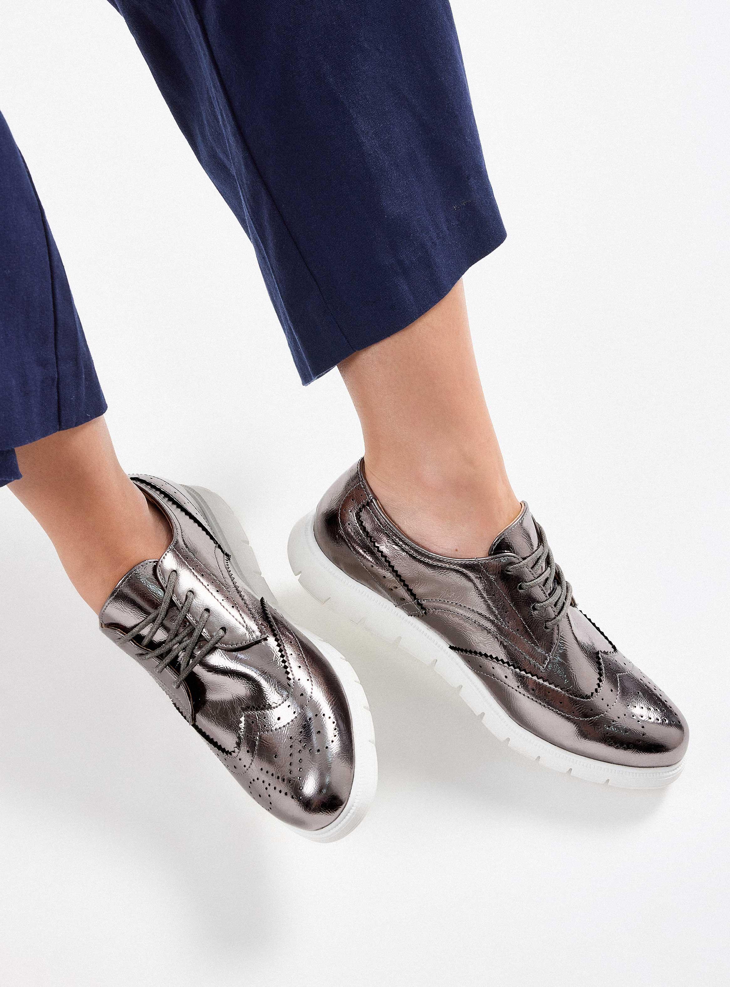 Zapato Casual Tipo Oxford Acordonado Mujer-4