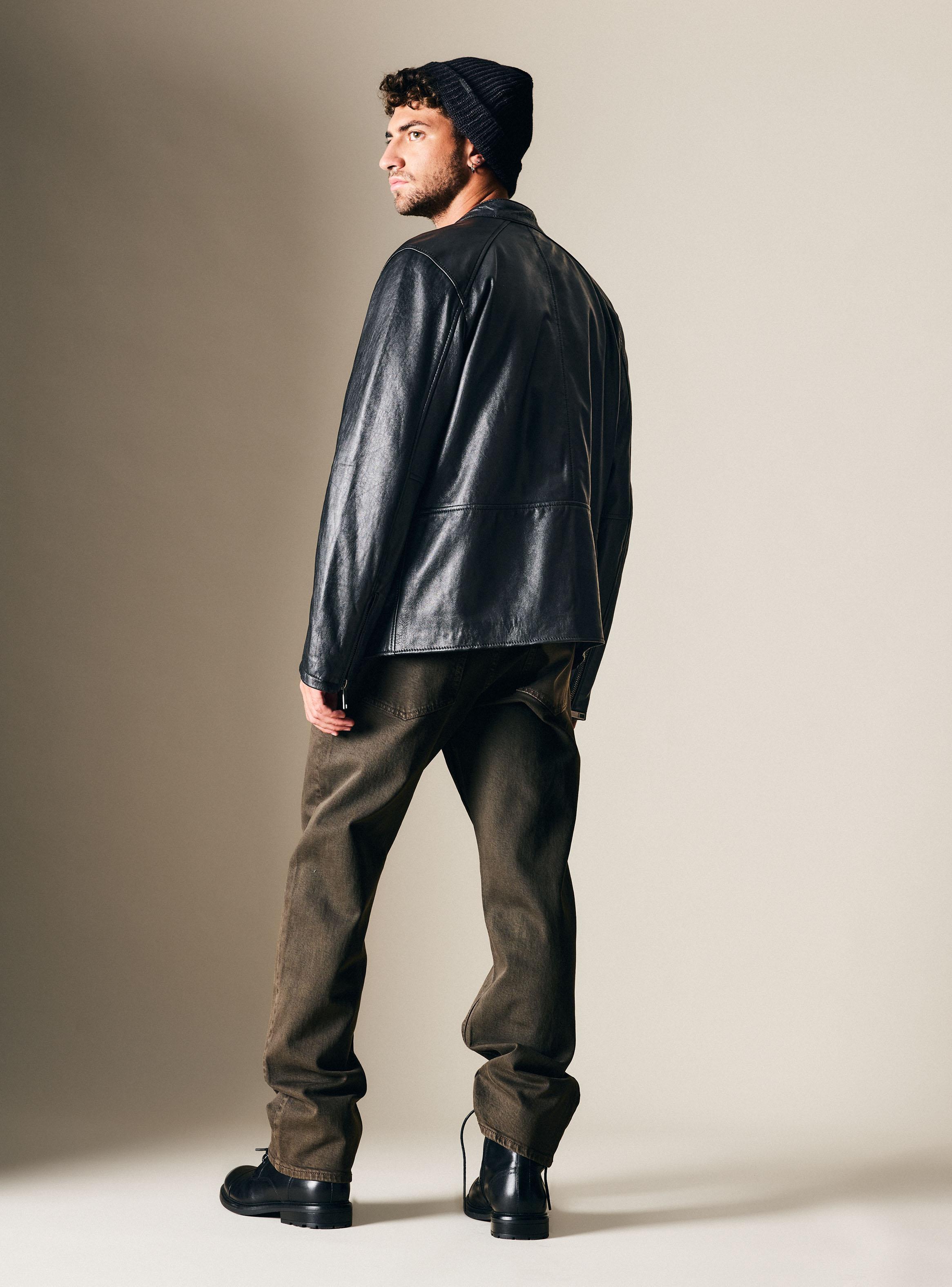 Chaqueta Cuero Dark-5