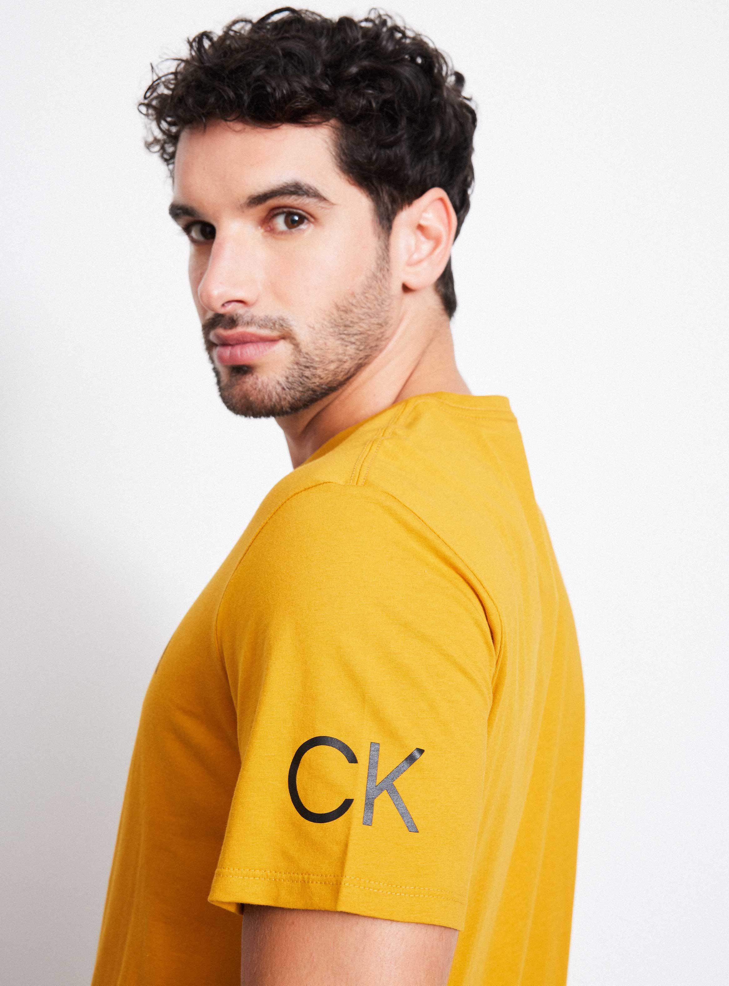 Polera Logo Frontal-3