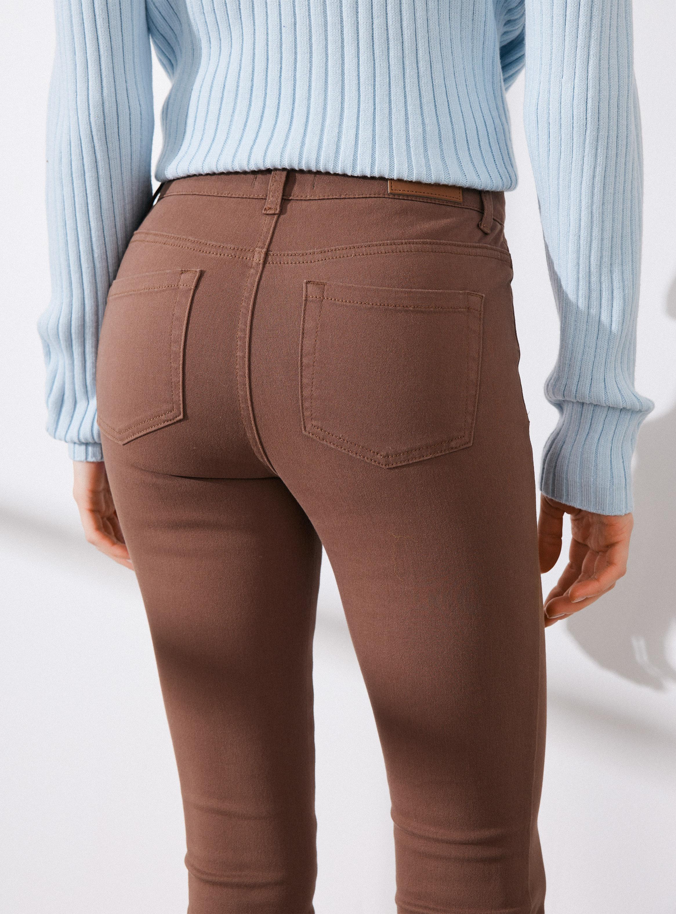 Pantalón Color Básico-3