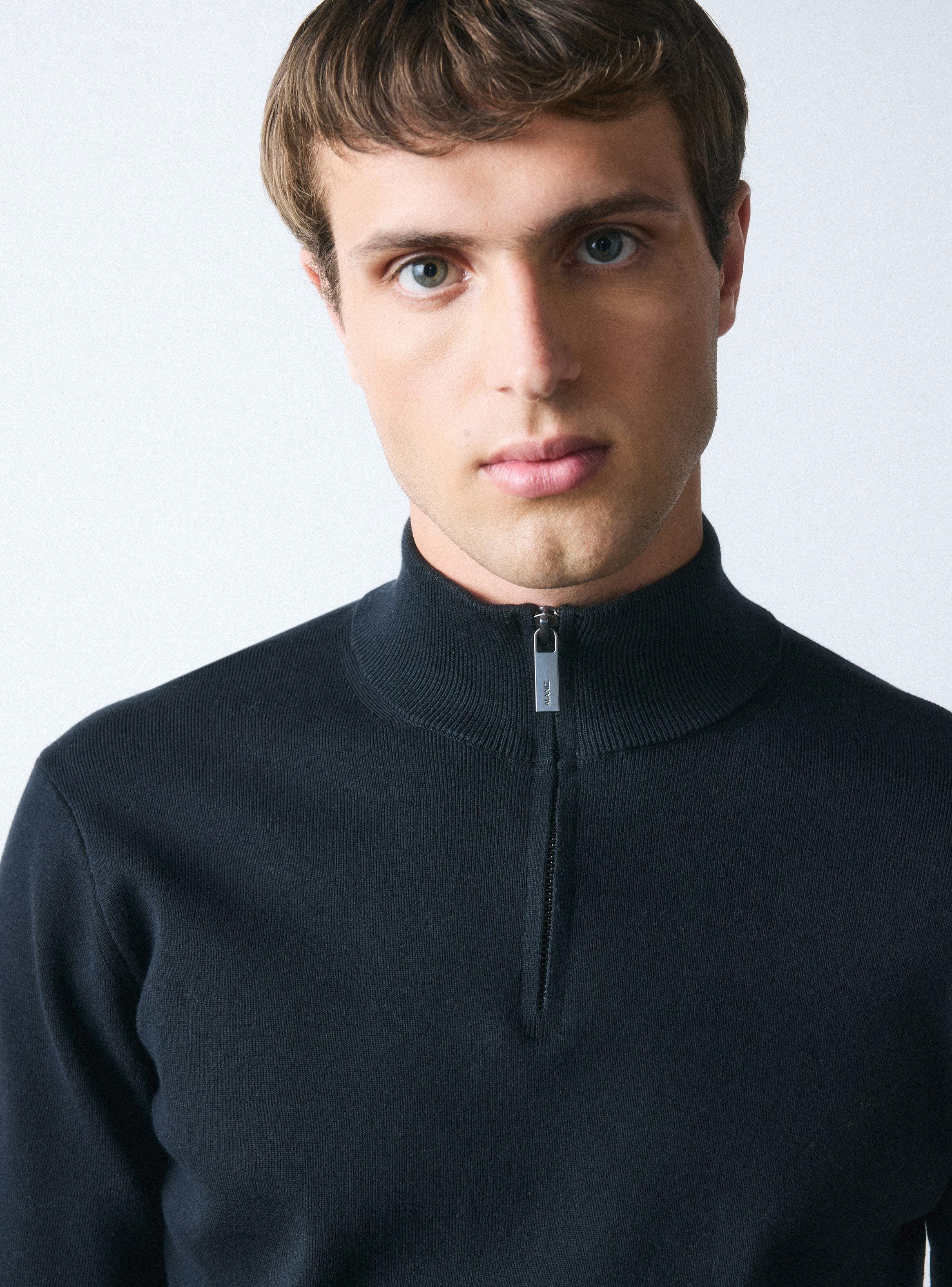 Sweater Half Zipper Grueso-3