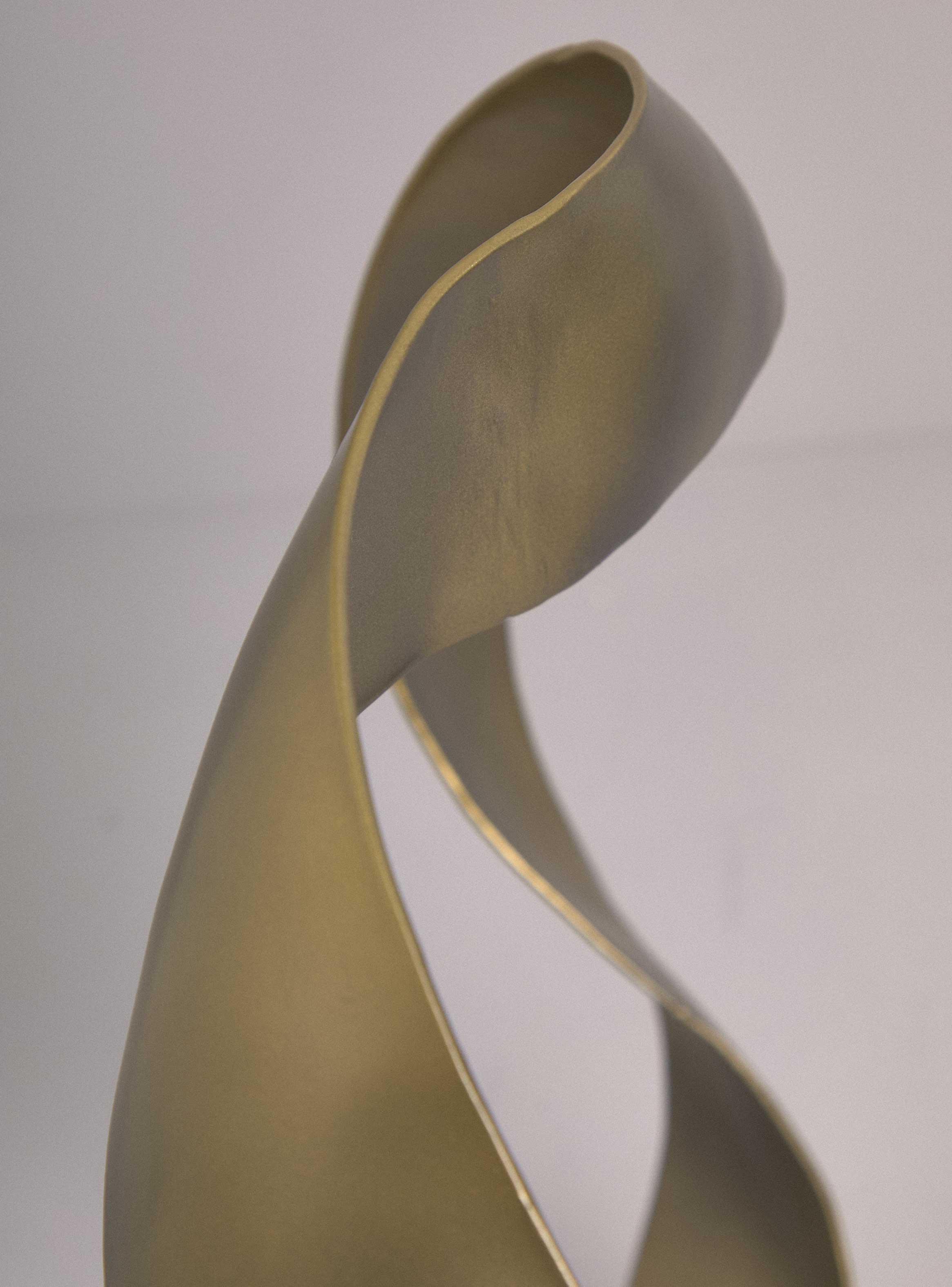 Escultura Terra Metal y Mármol-2