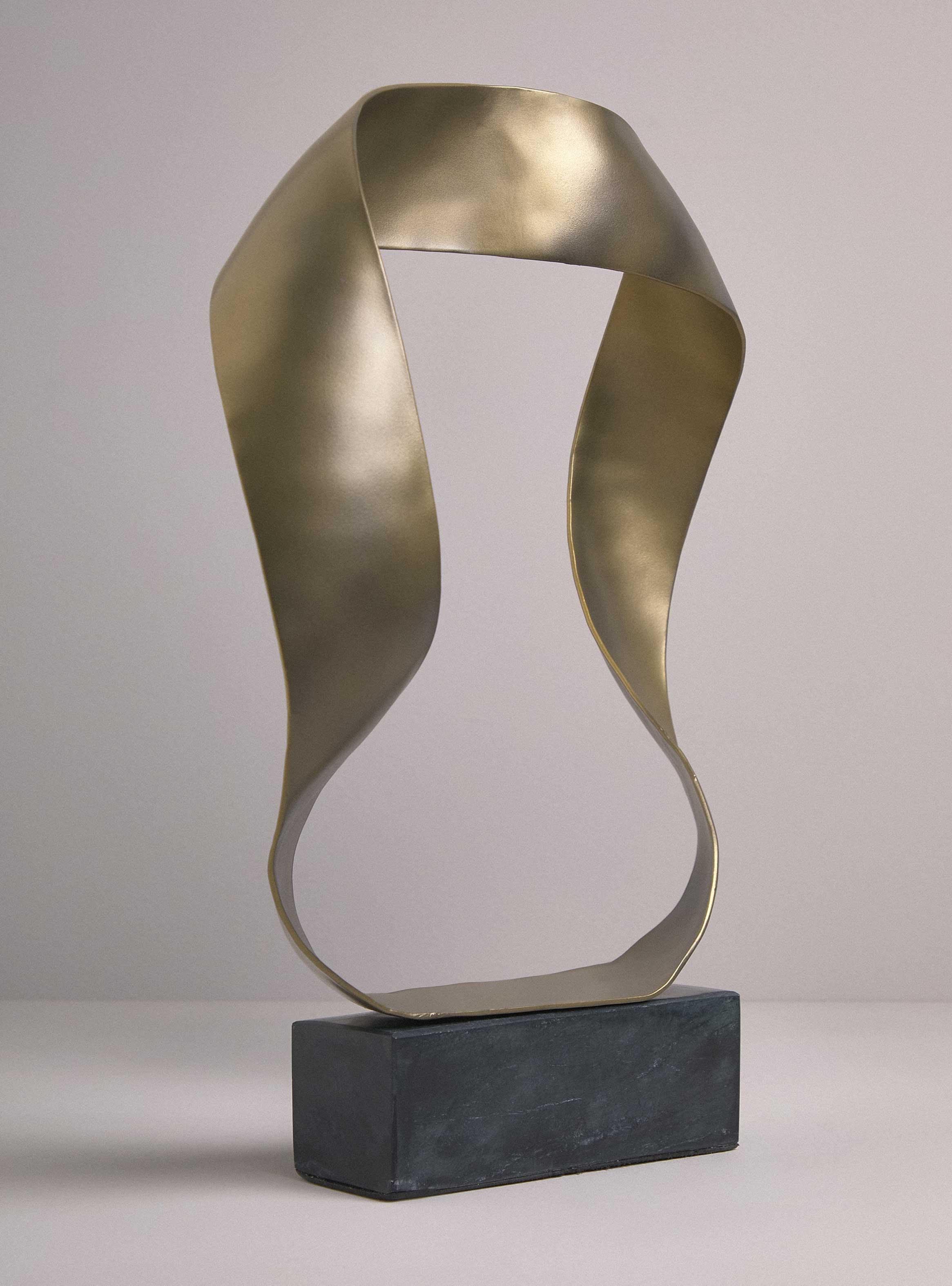 Escultura Terra Metal y Mármol-1