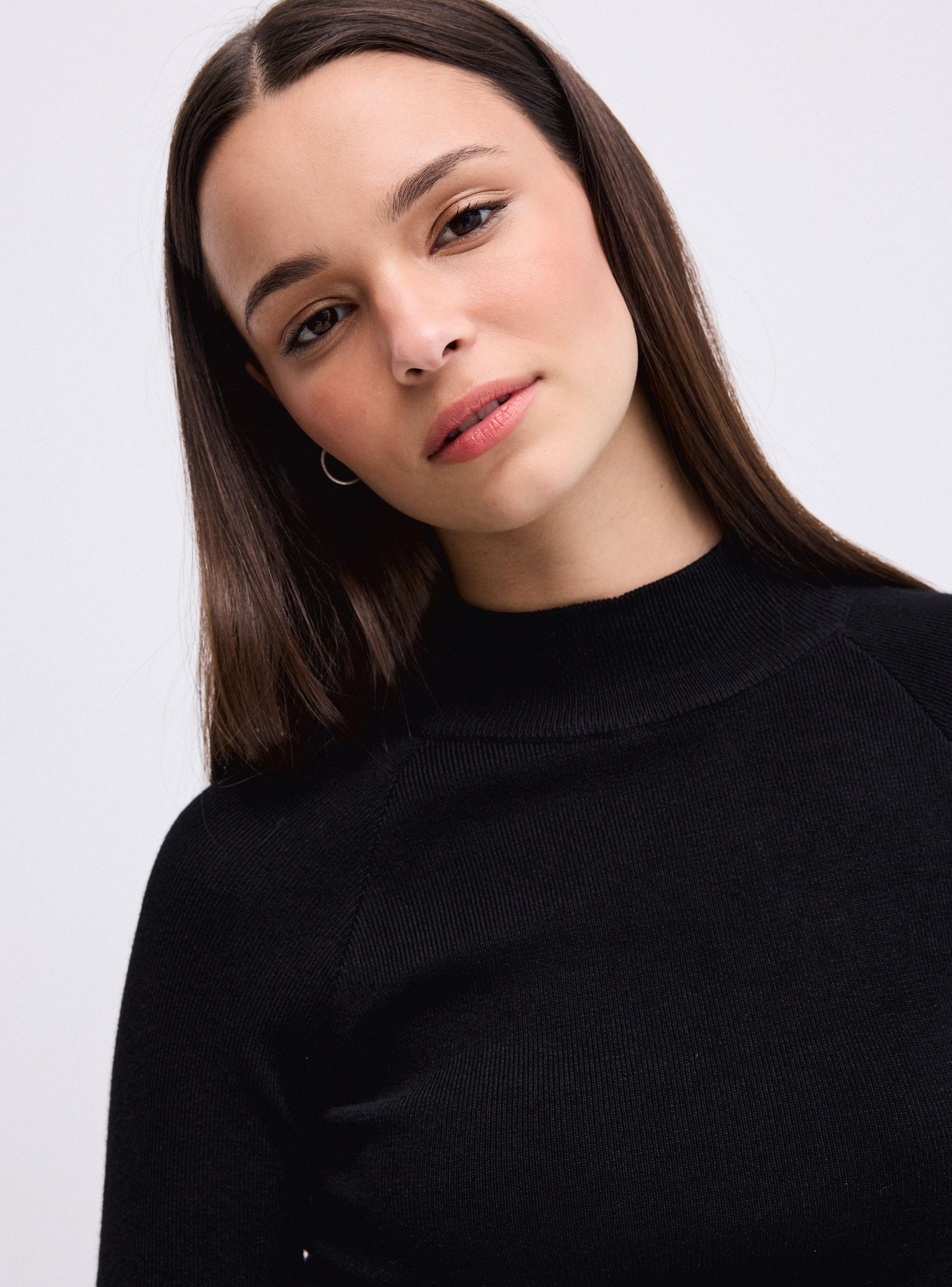 Sweater Detalle Bordado-2