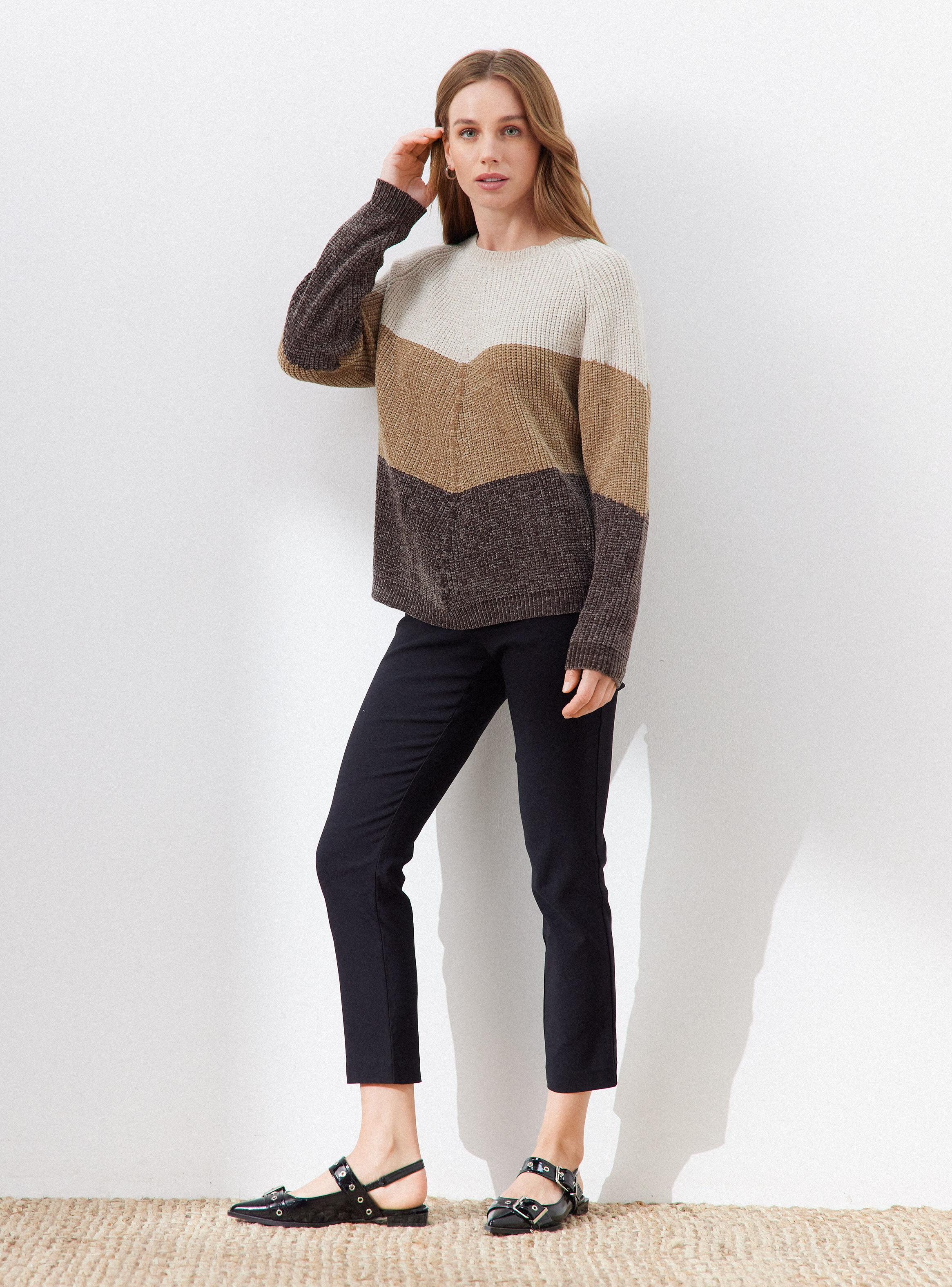 Sweater Color Block Relaxed Fit-4