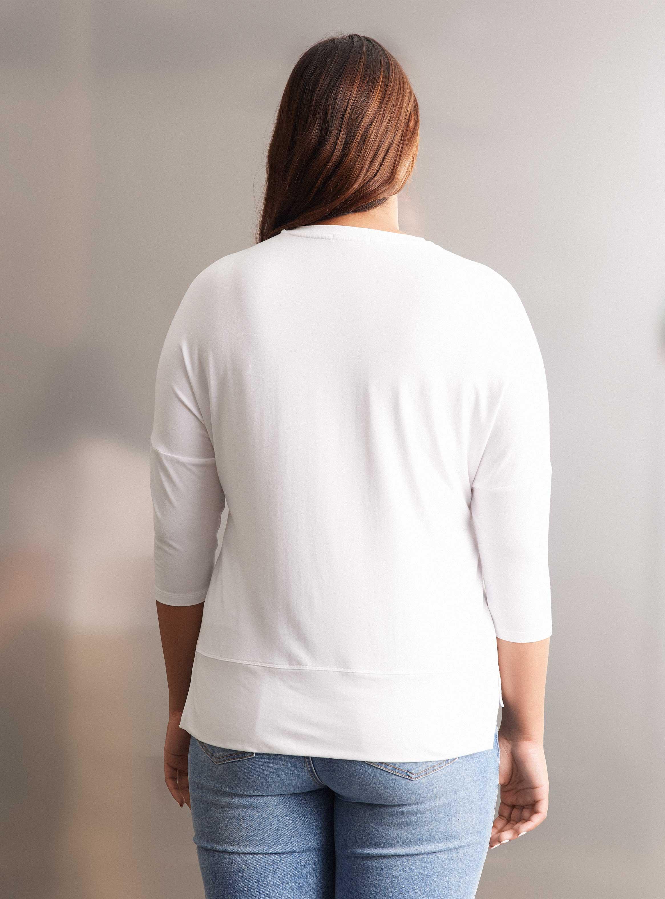 Polera Manga Tres Cuartos con Aplicación de Tachas-1
