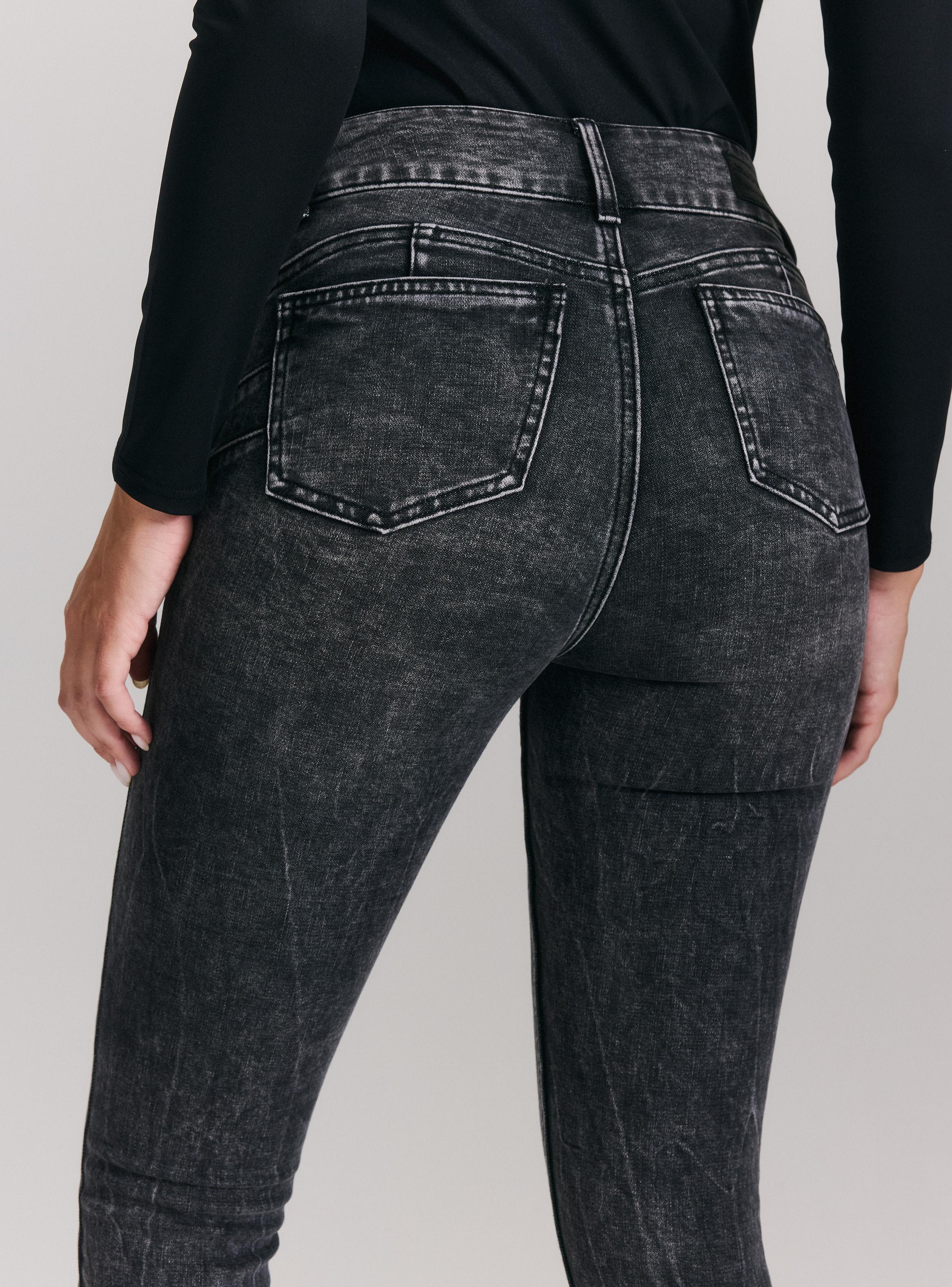 Jeans Gravillado con Cierres y Cadena-3