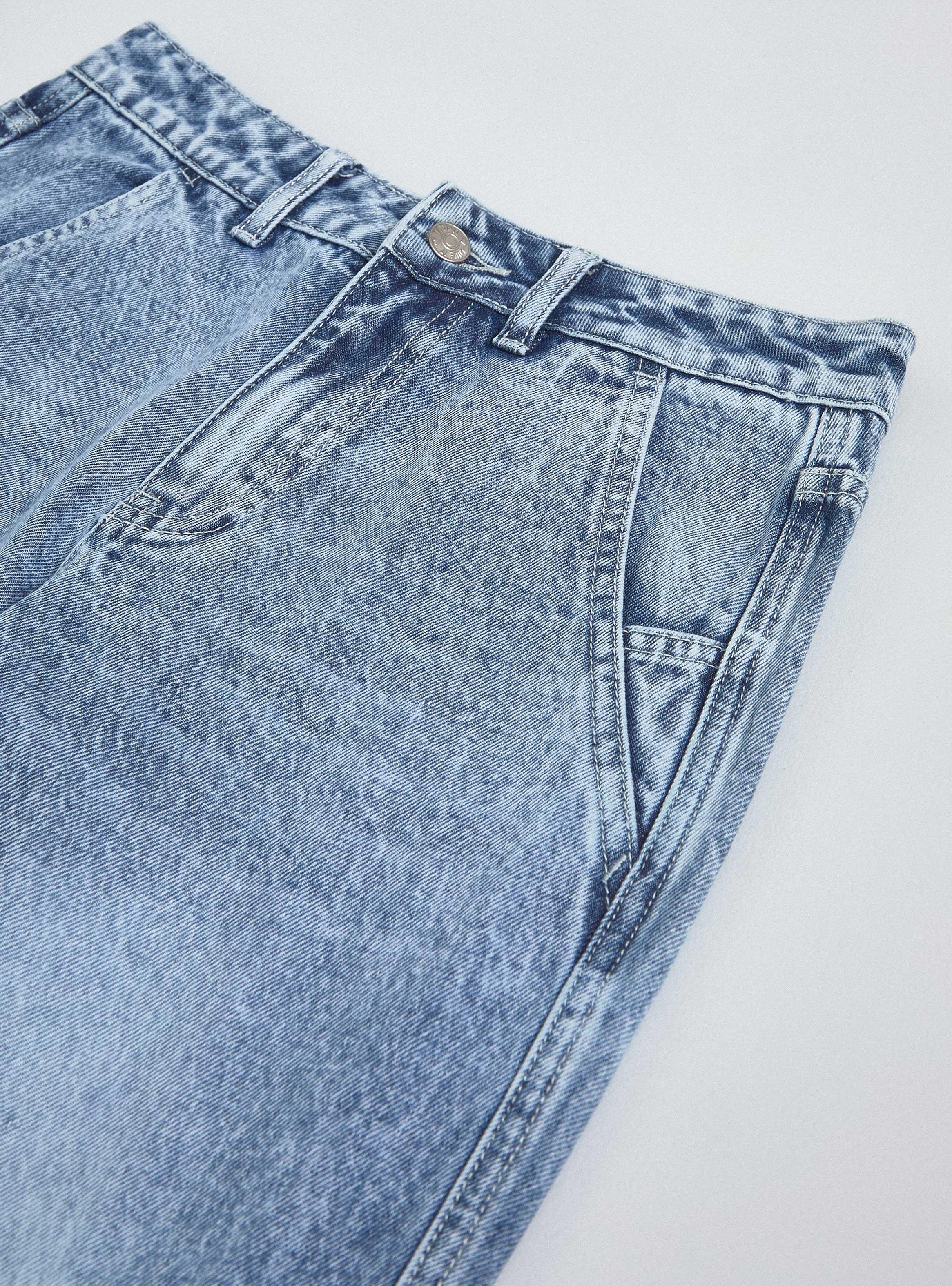 Jeans con Bolsillos Tipo Cargo-4