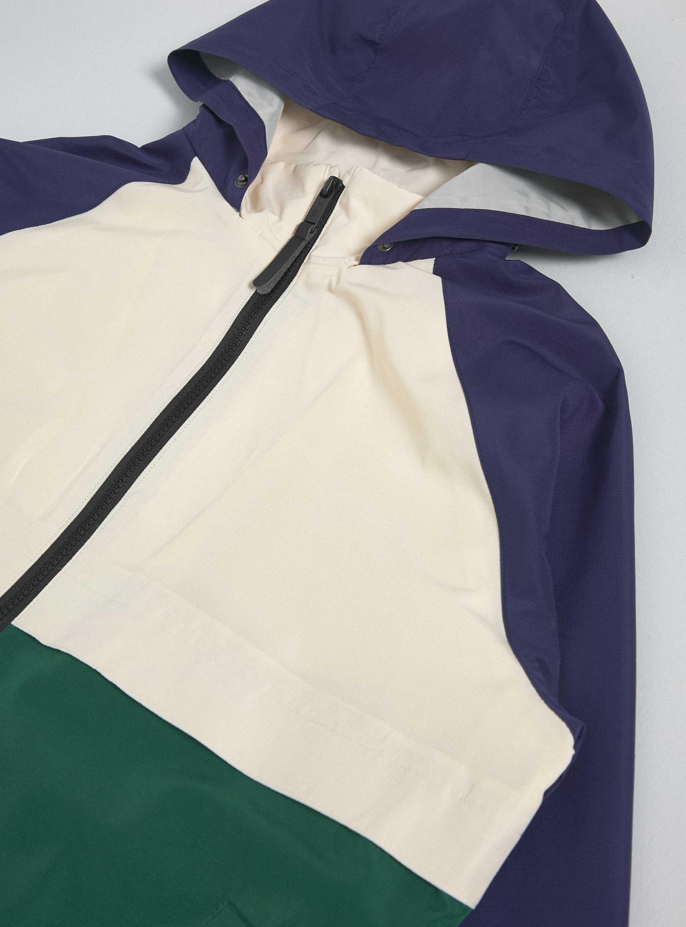 Chaqueta Color Block con Capucha-2