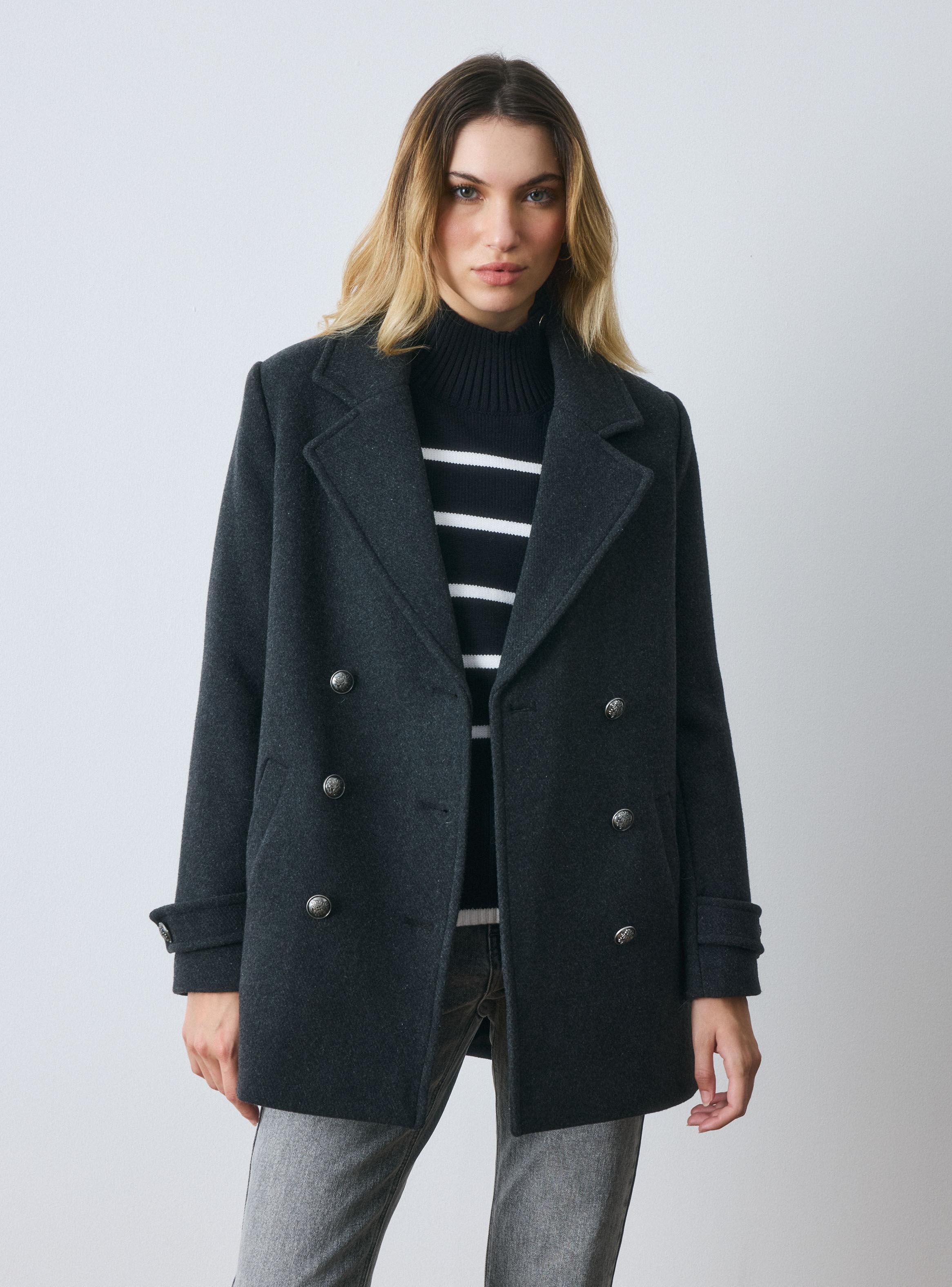 Gris Oscuro