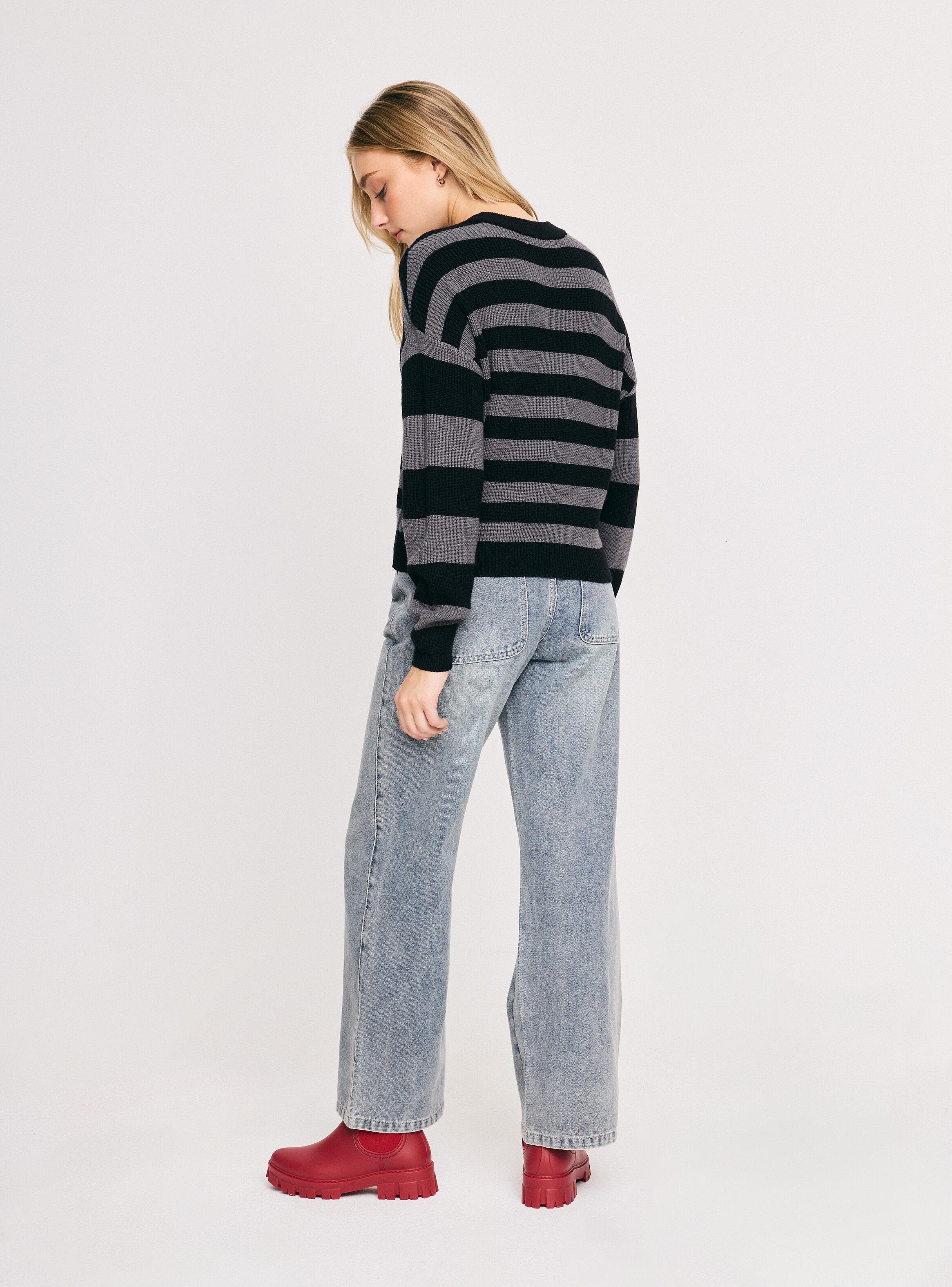 Sweater Líneas Horizontales-5