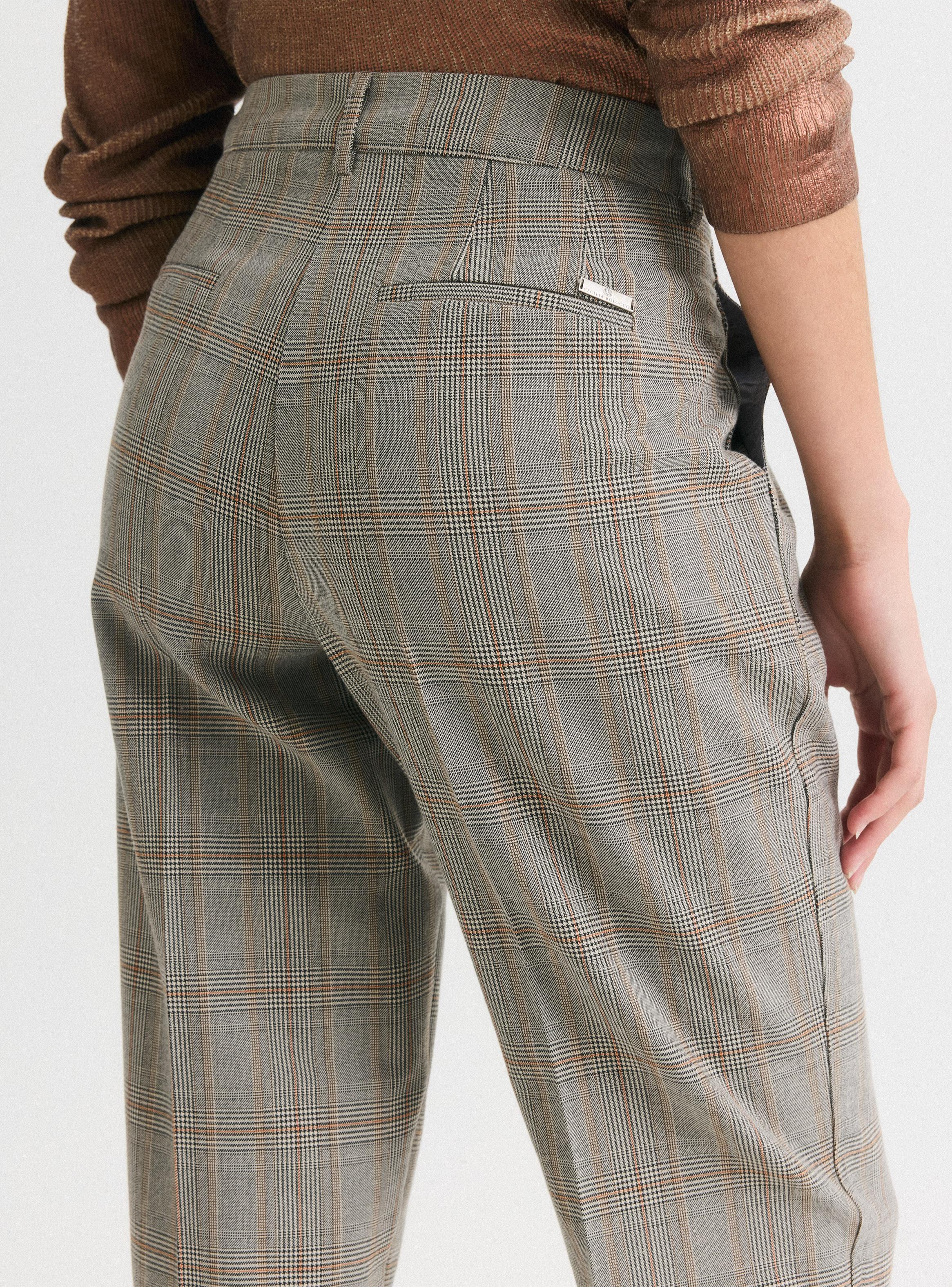 Pantalón Príncipe de Gales con Pinzas-3