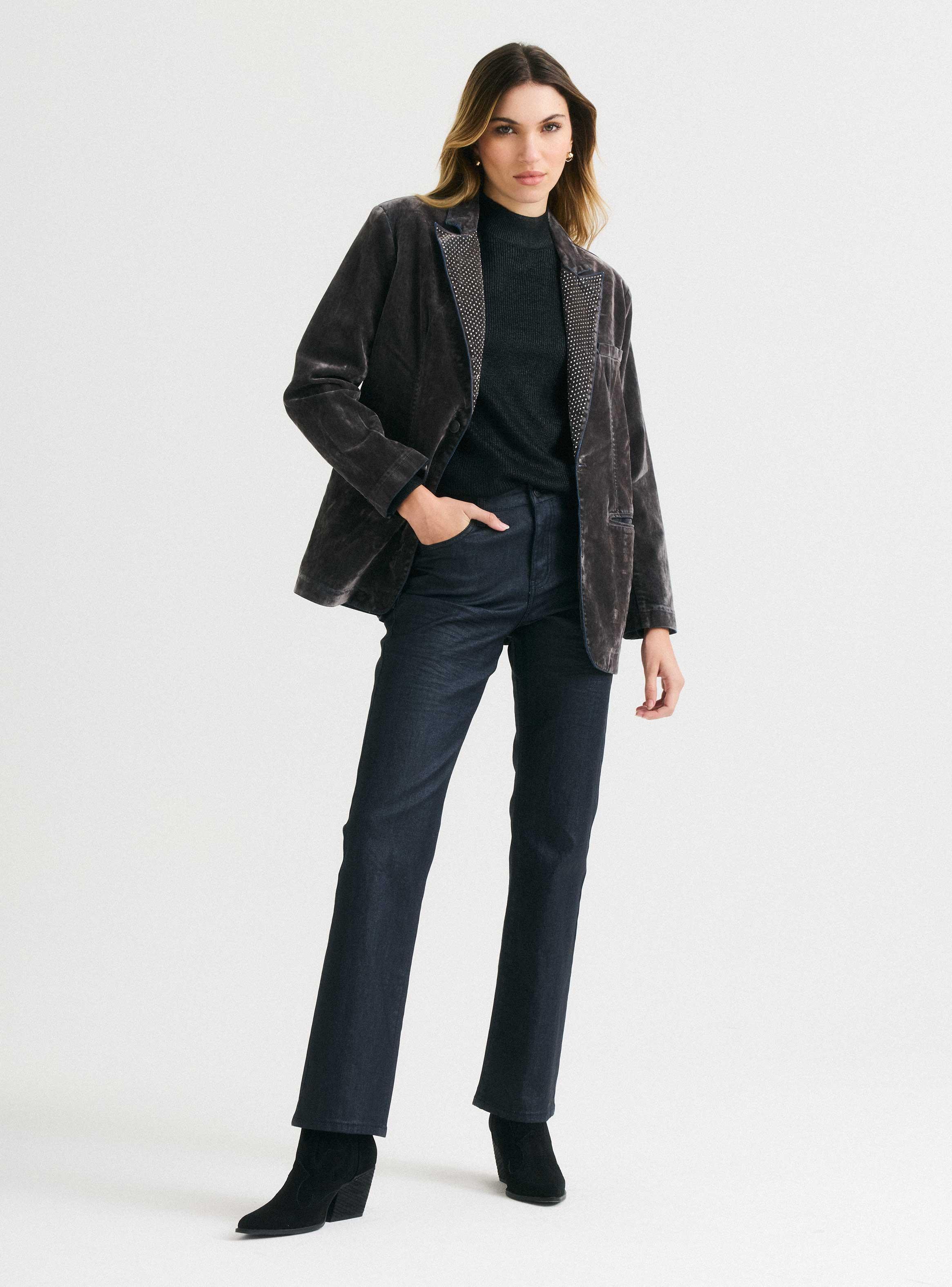 Blazer Solapas con Aplicaciones-4