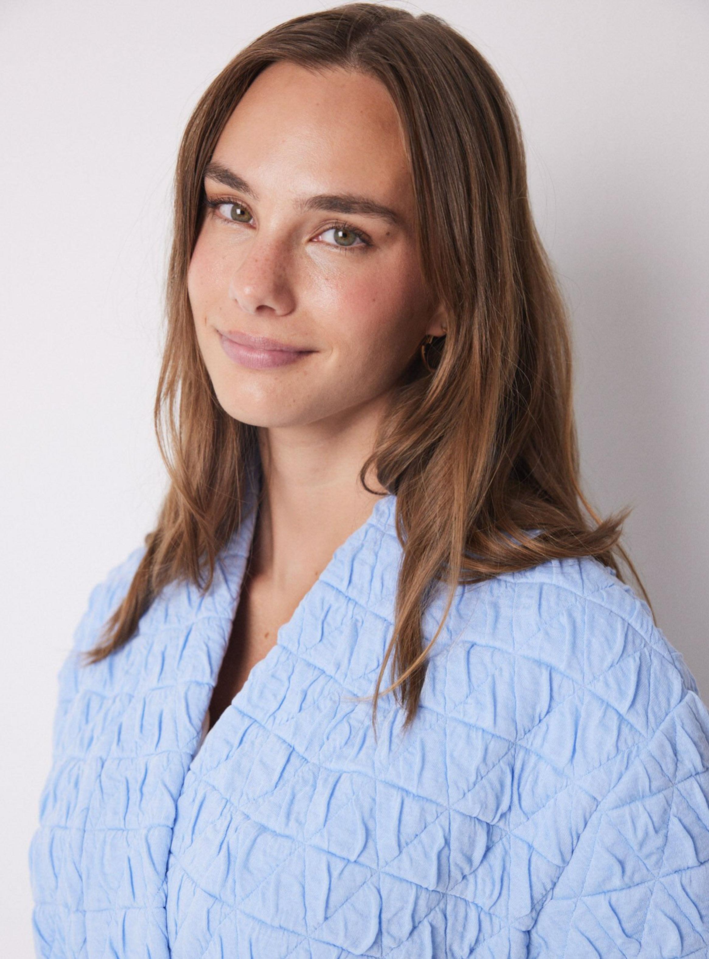 Bata Corta Cruzada Acolchada Claro-2