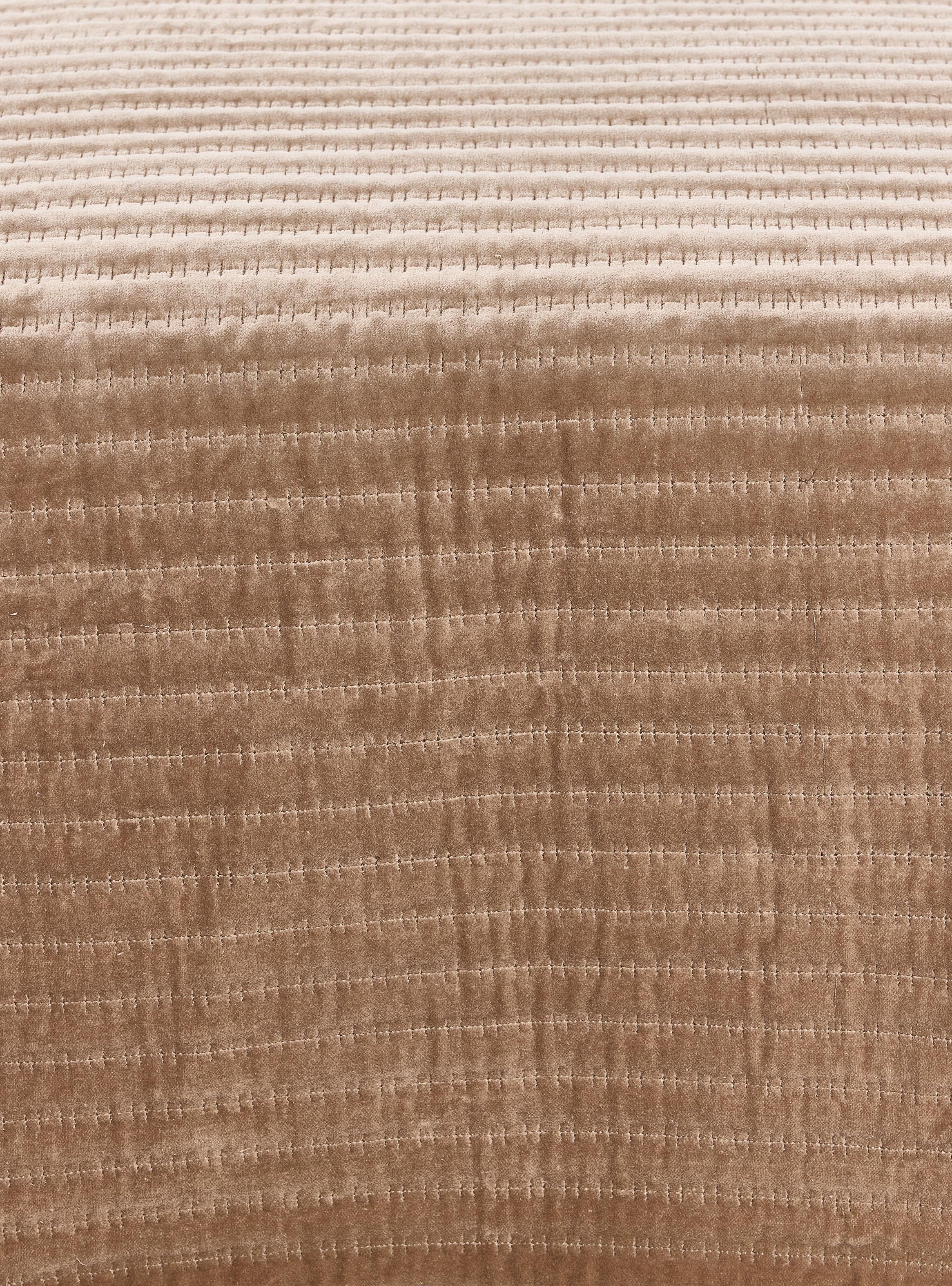 Piecera Velvet Stitching 100x220 cm-2