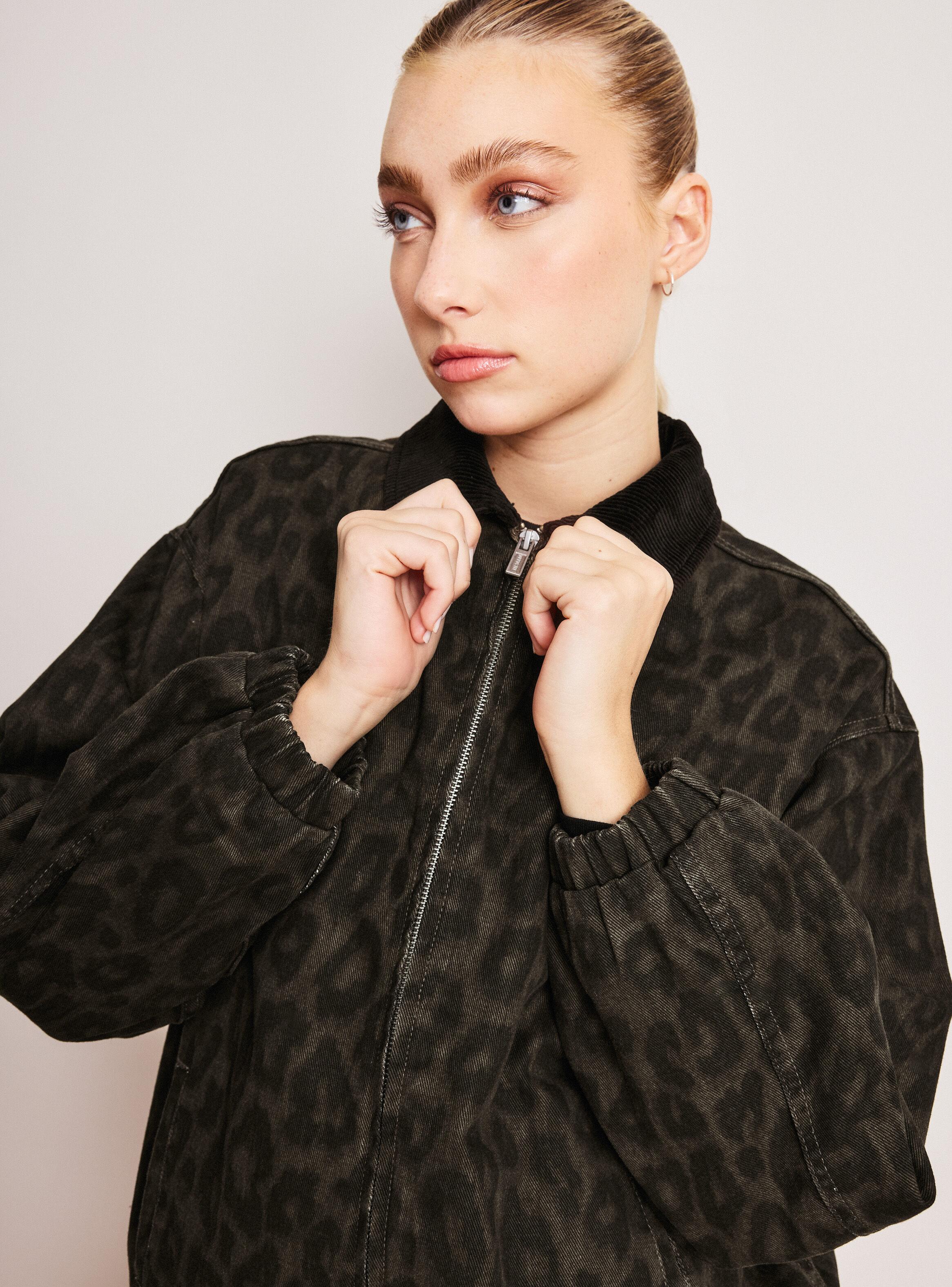 Chaqueta Estampado Leopardo con Cuello de Cotelé-2