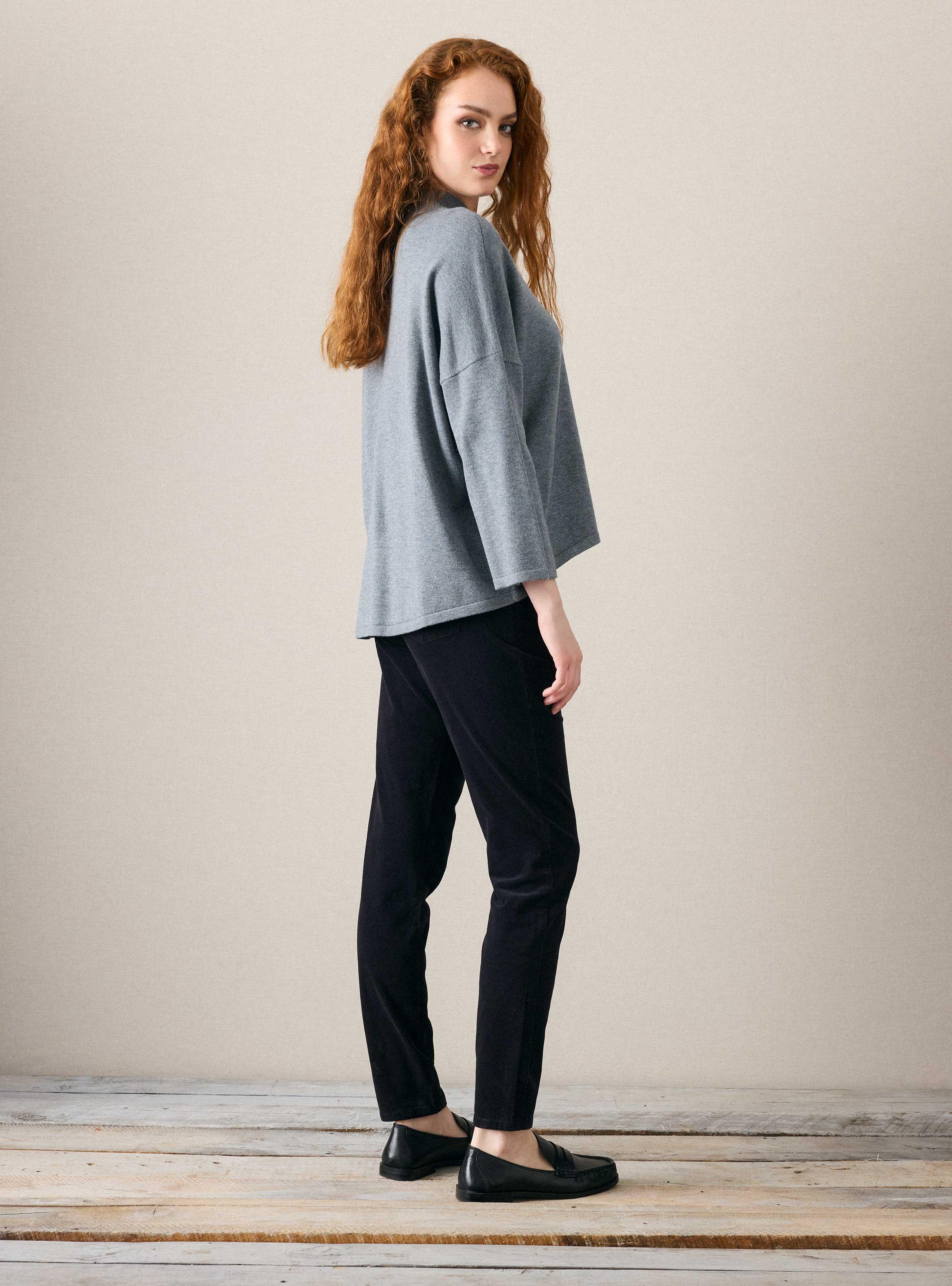 Pantalón Cotelé Slim con Proceso de Teñido-5