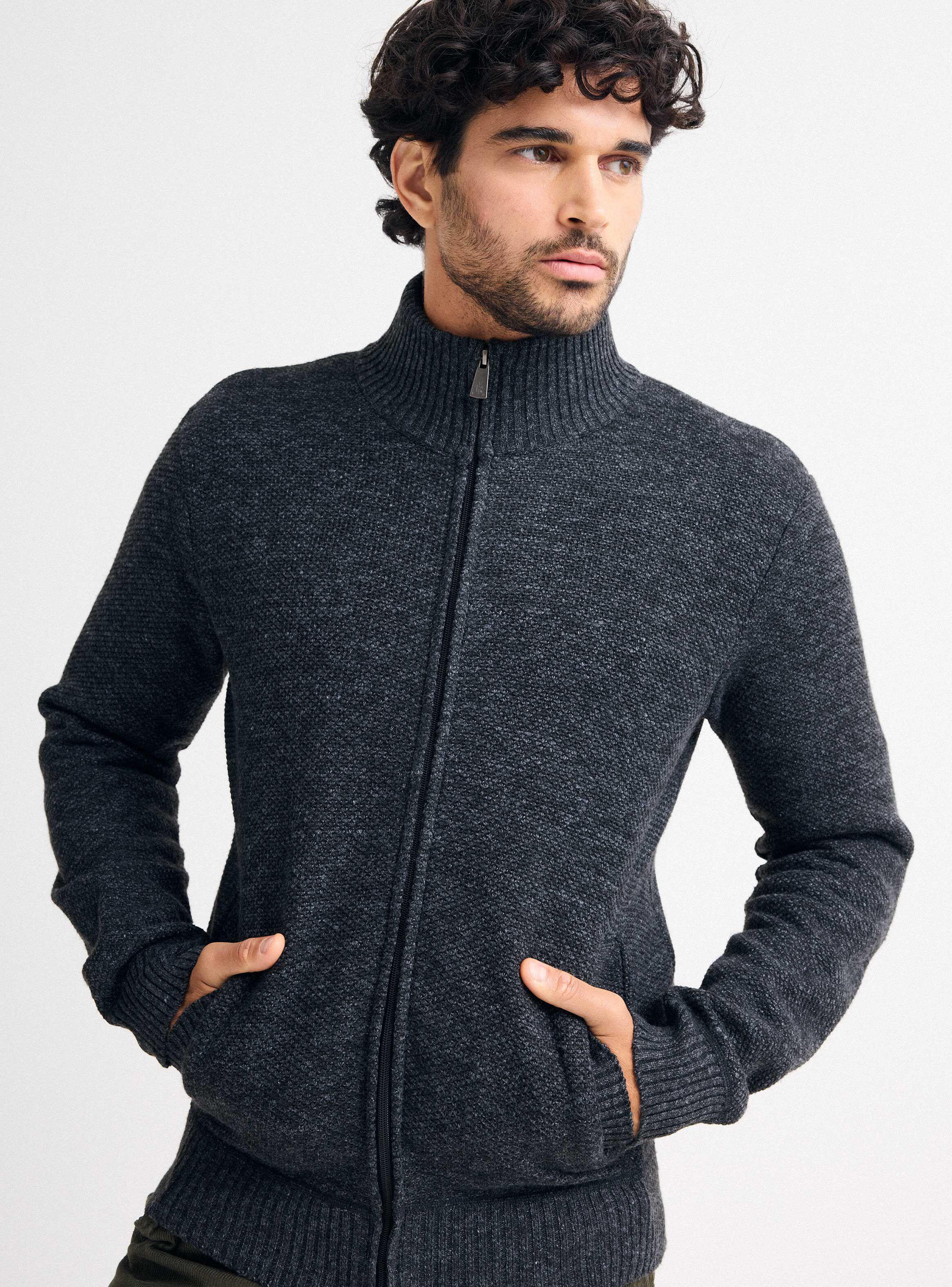 Sweater Colores Lisos Cierre Completo-2