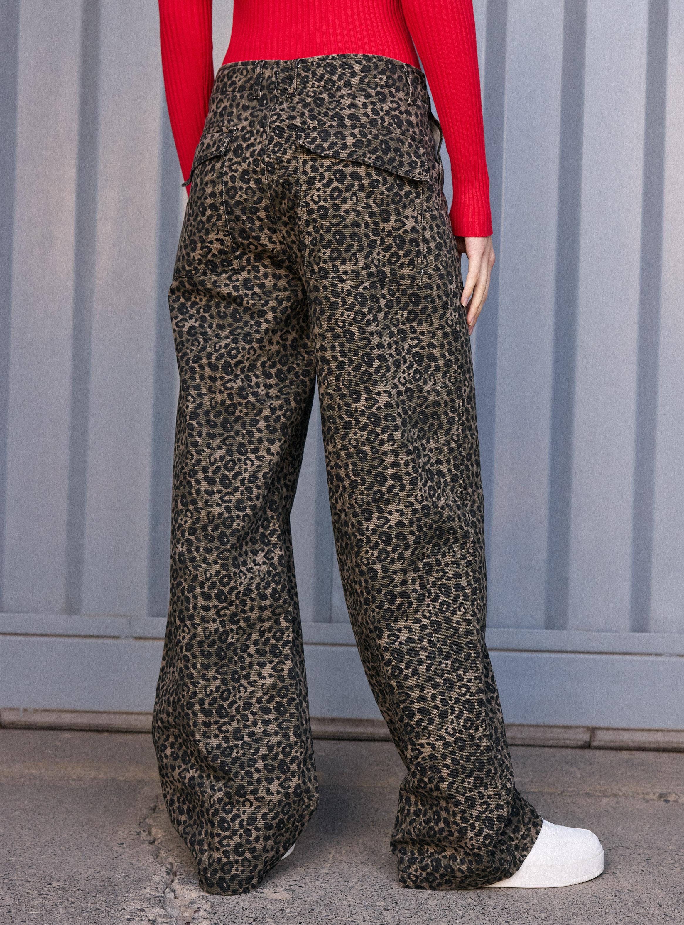Pantalón Wide Leg-1