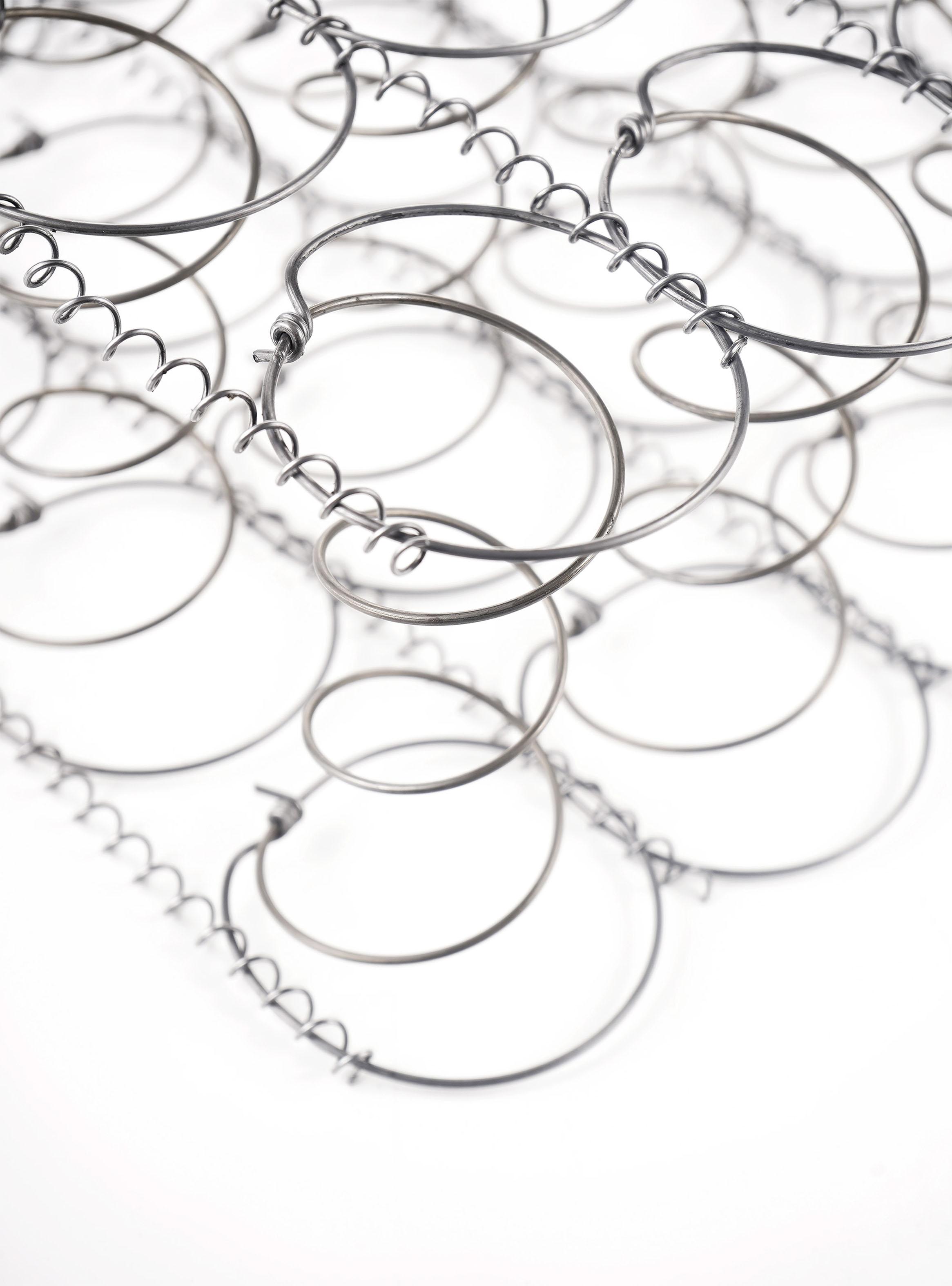 Cama Europea Bamboo 2 Plazas de Base Normal + Respaldo y Veladores Málaga-4