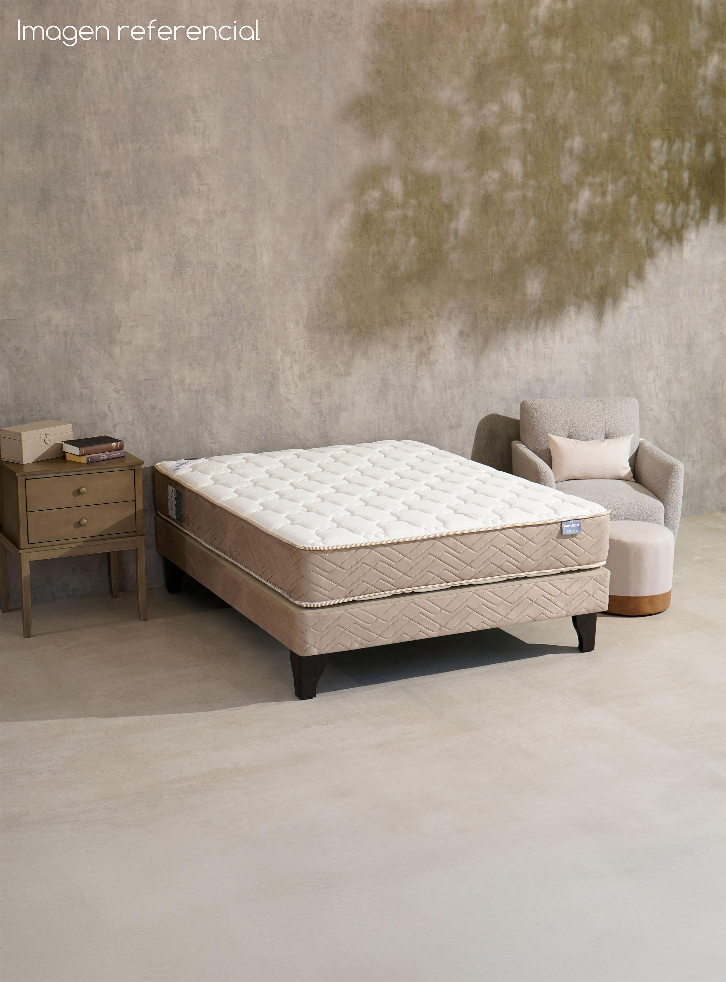 Cama Europea Bamboo 2 Plazas de Base Normal + Respaldo y Veladores Málaga-5