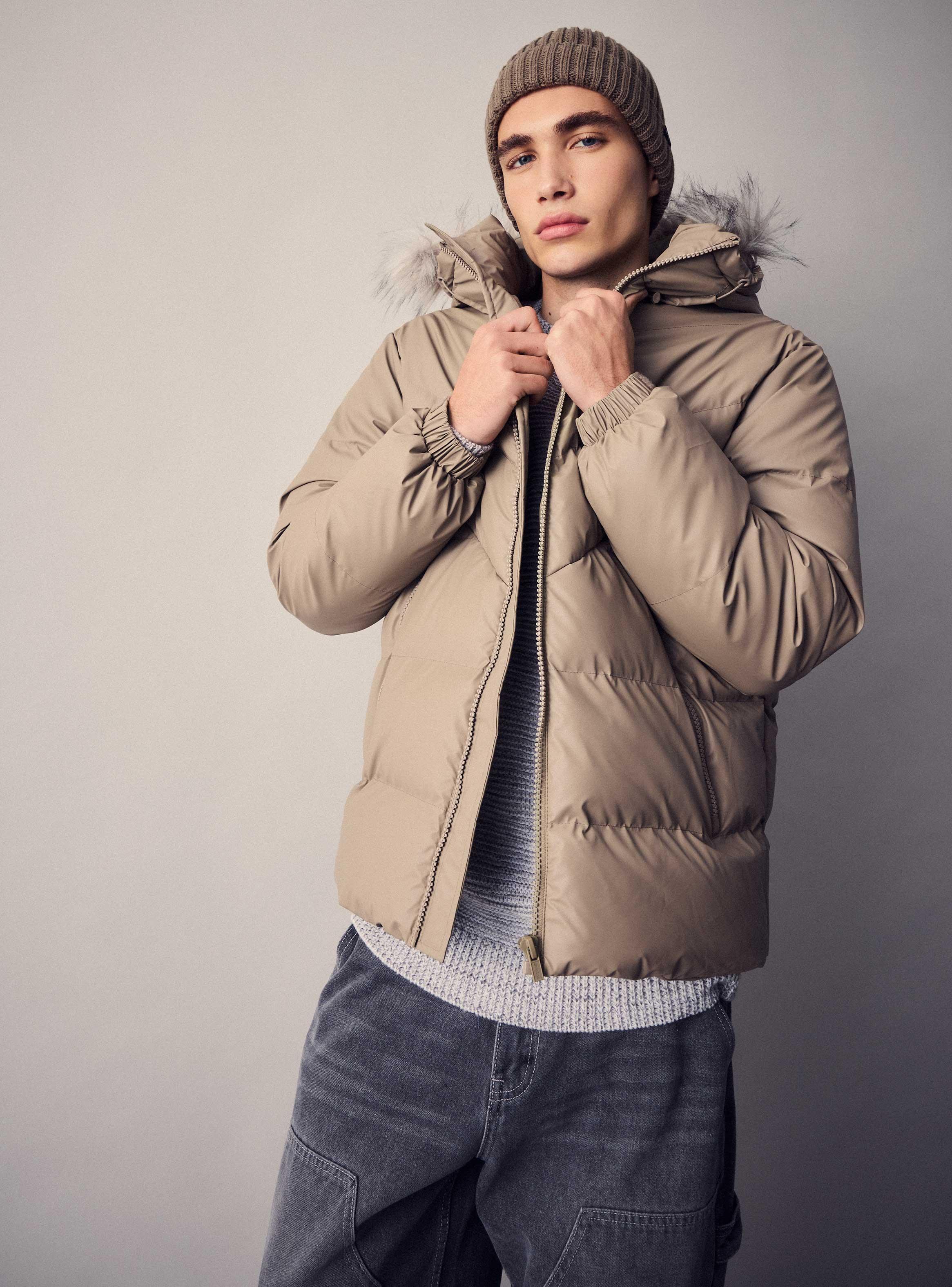 Beige Oscuro