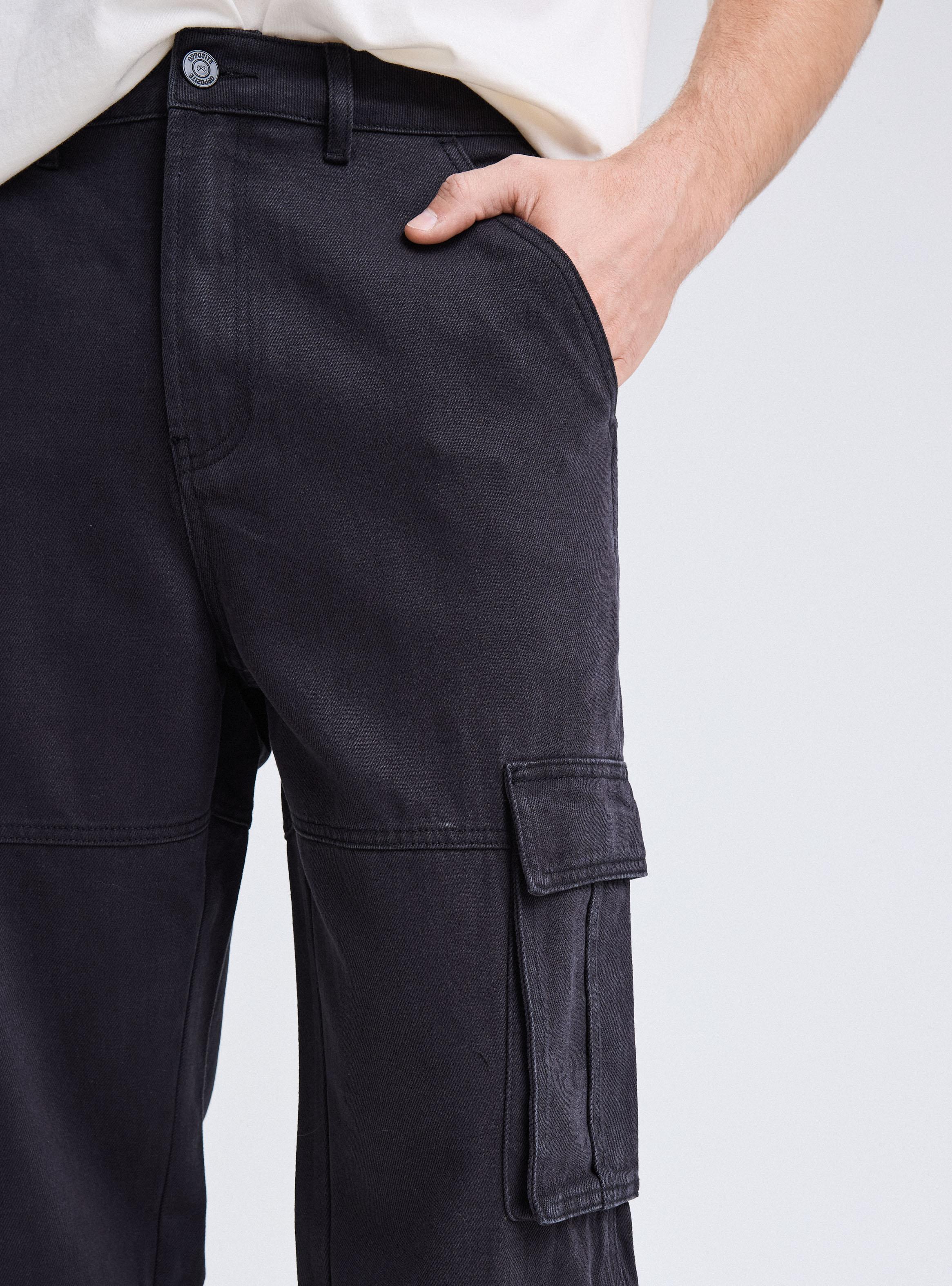 Pantalón Cargo Focalizado Wide Leg-2