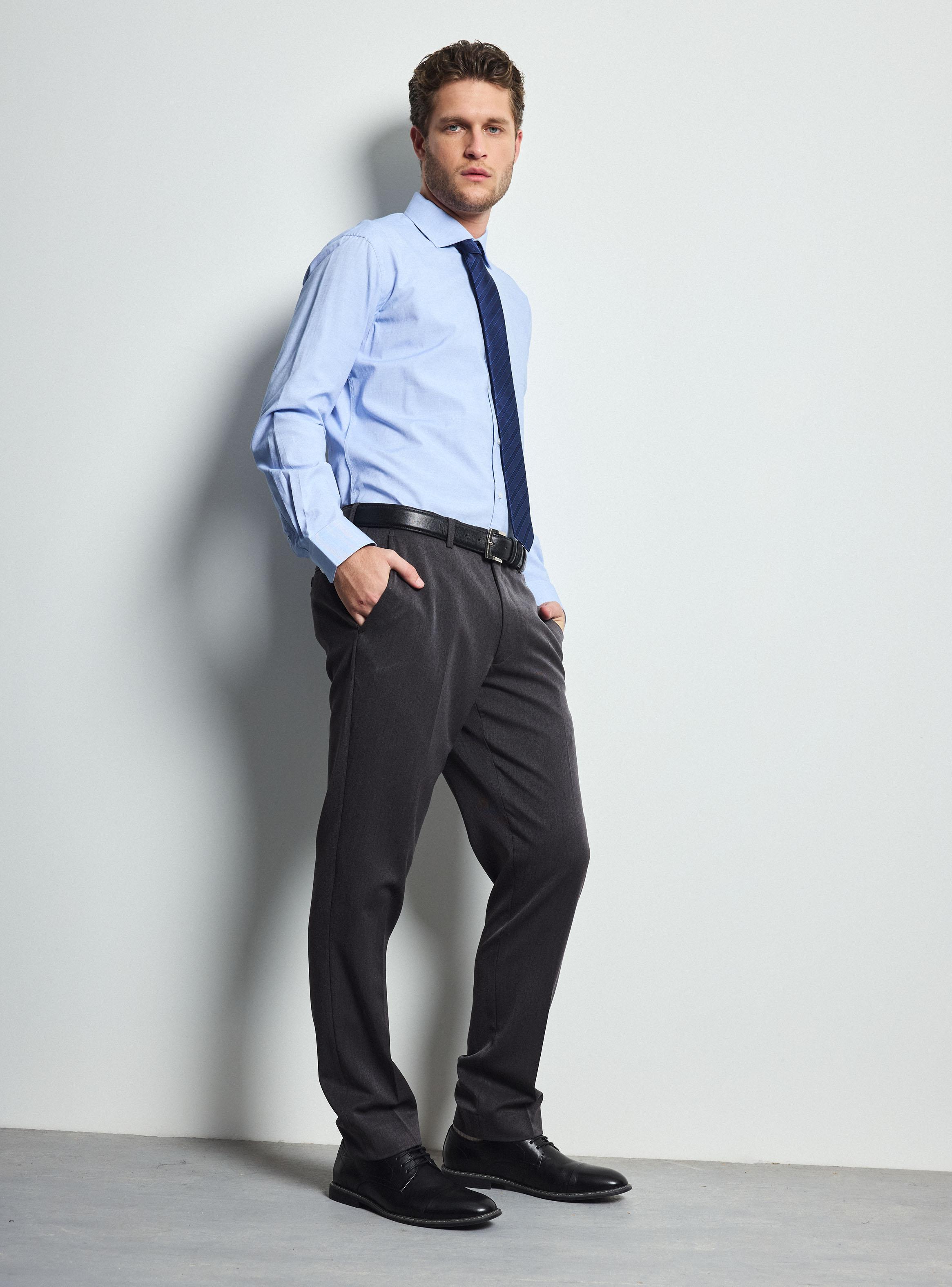 Pantalon Slim Fit con Spandex-4