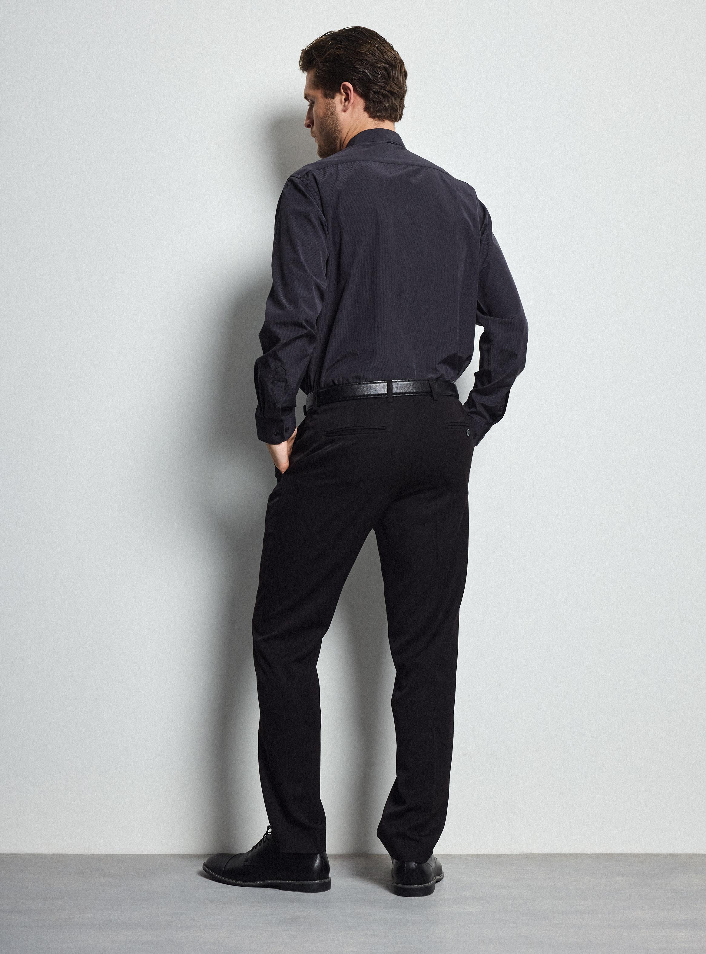 Pantalon Negro Slim Fit con Spandex-5