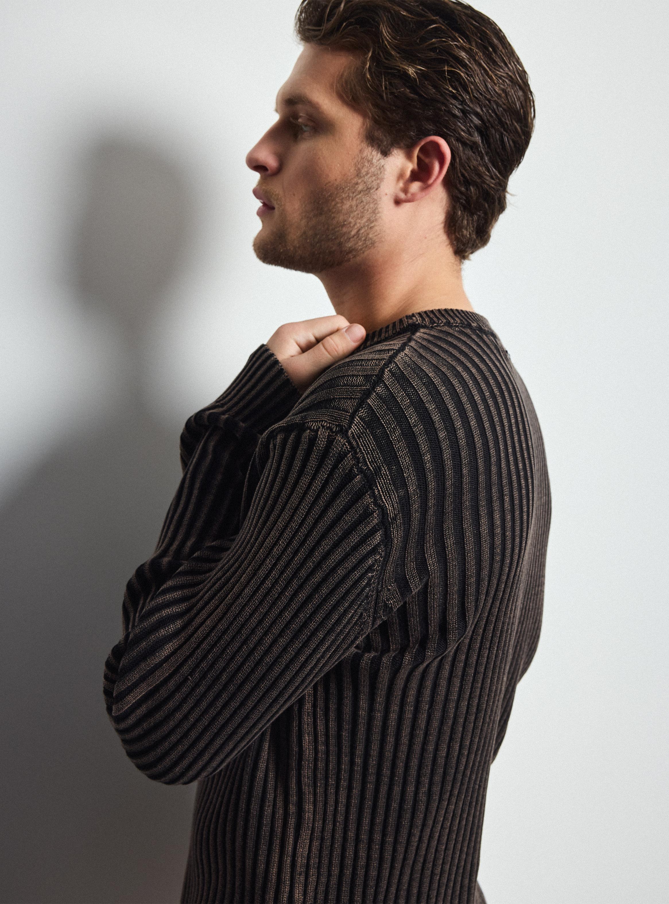 Sweater Textura Efecto Lavado-3