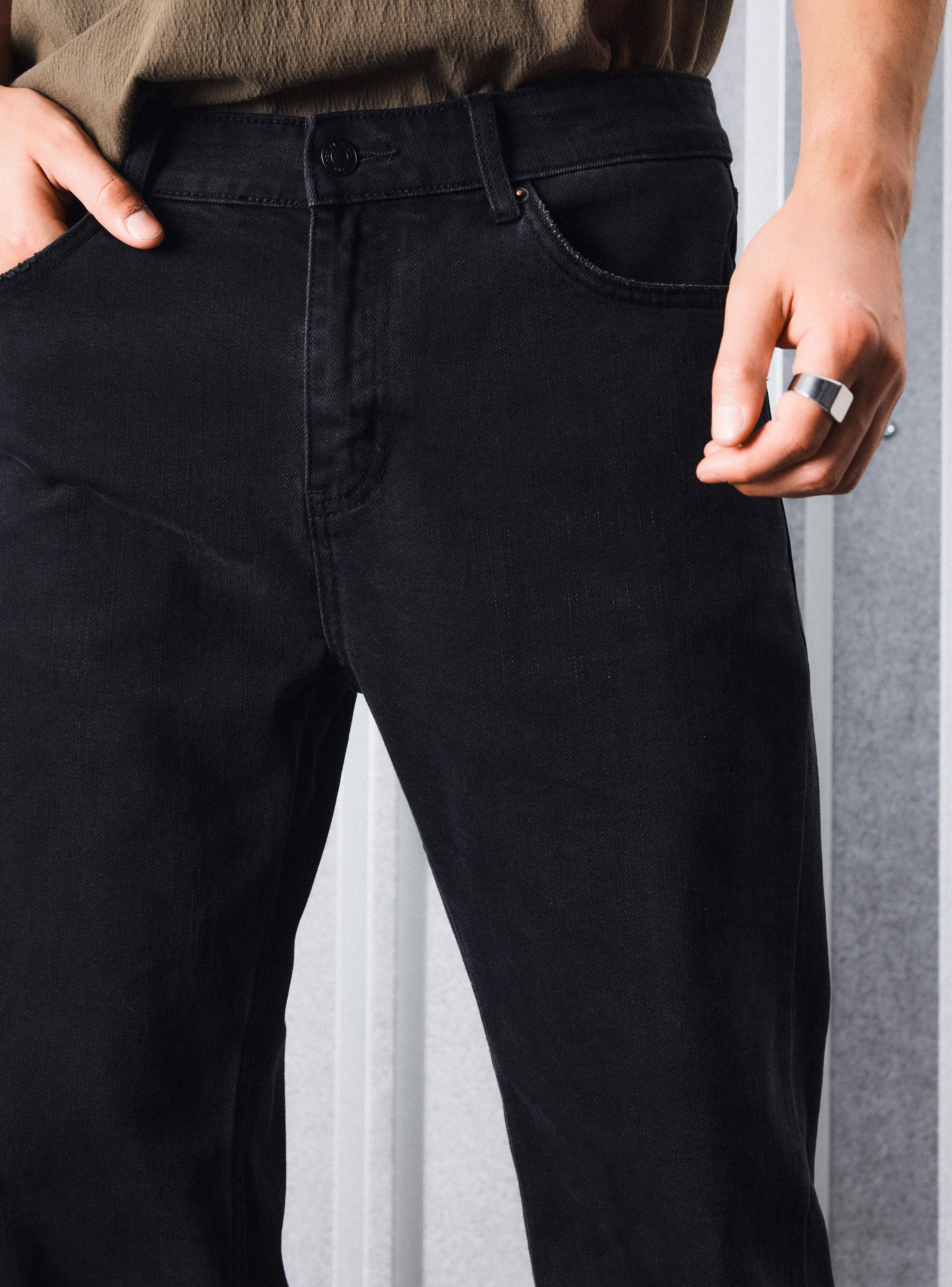 Jeans Recto Negro Lavado-2