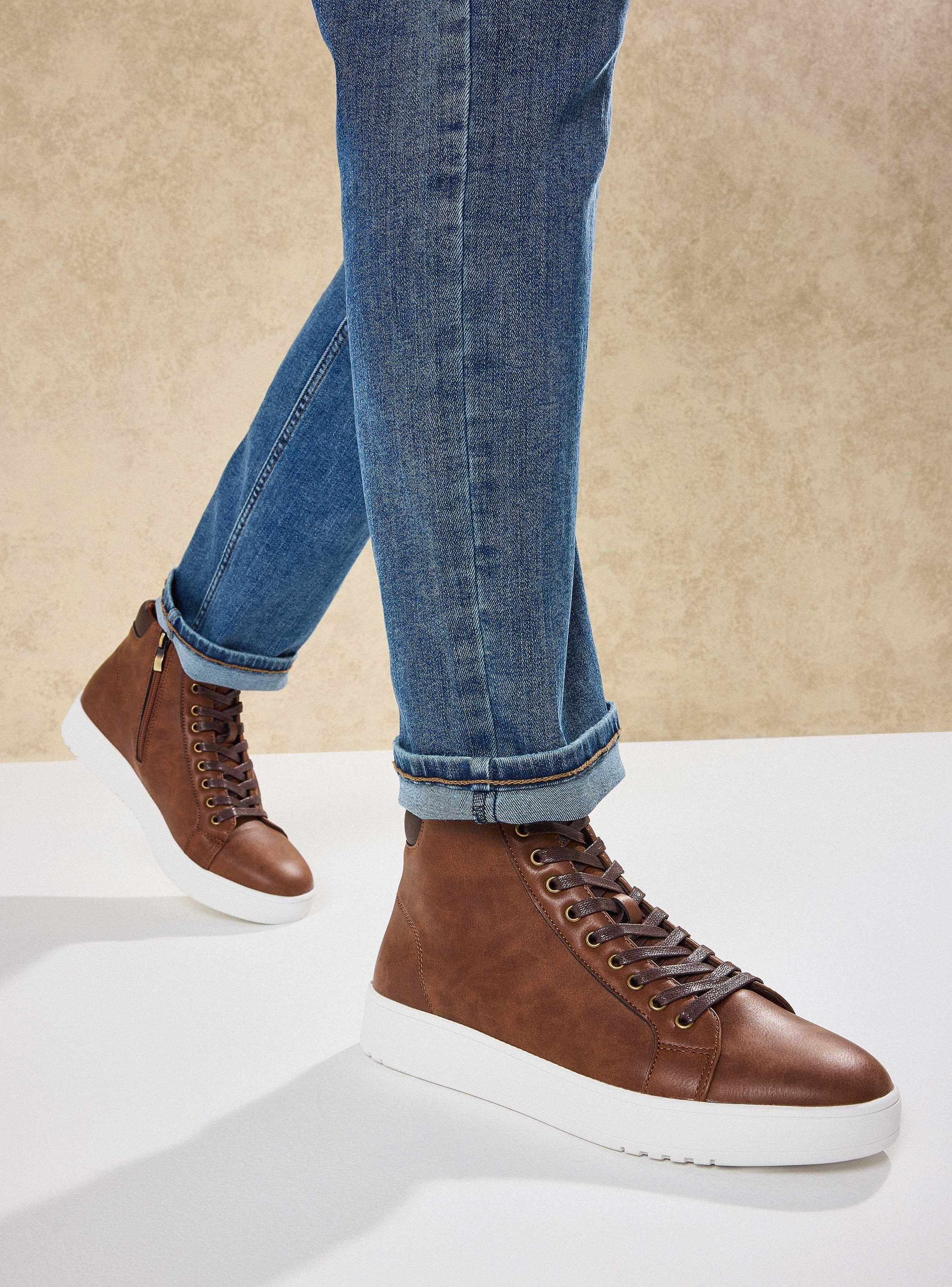 Zapatilla Outdoor Caña Alta Cordones Hombre-4