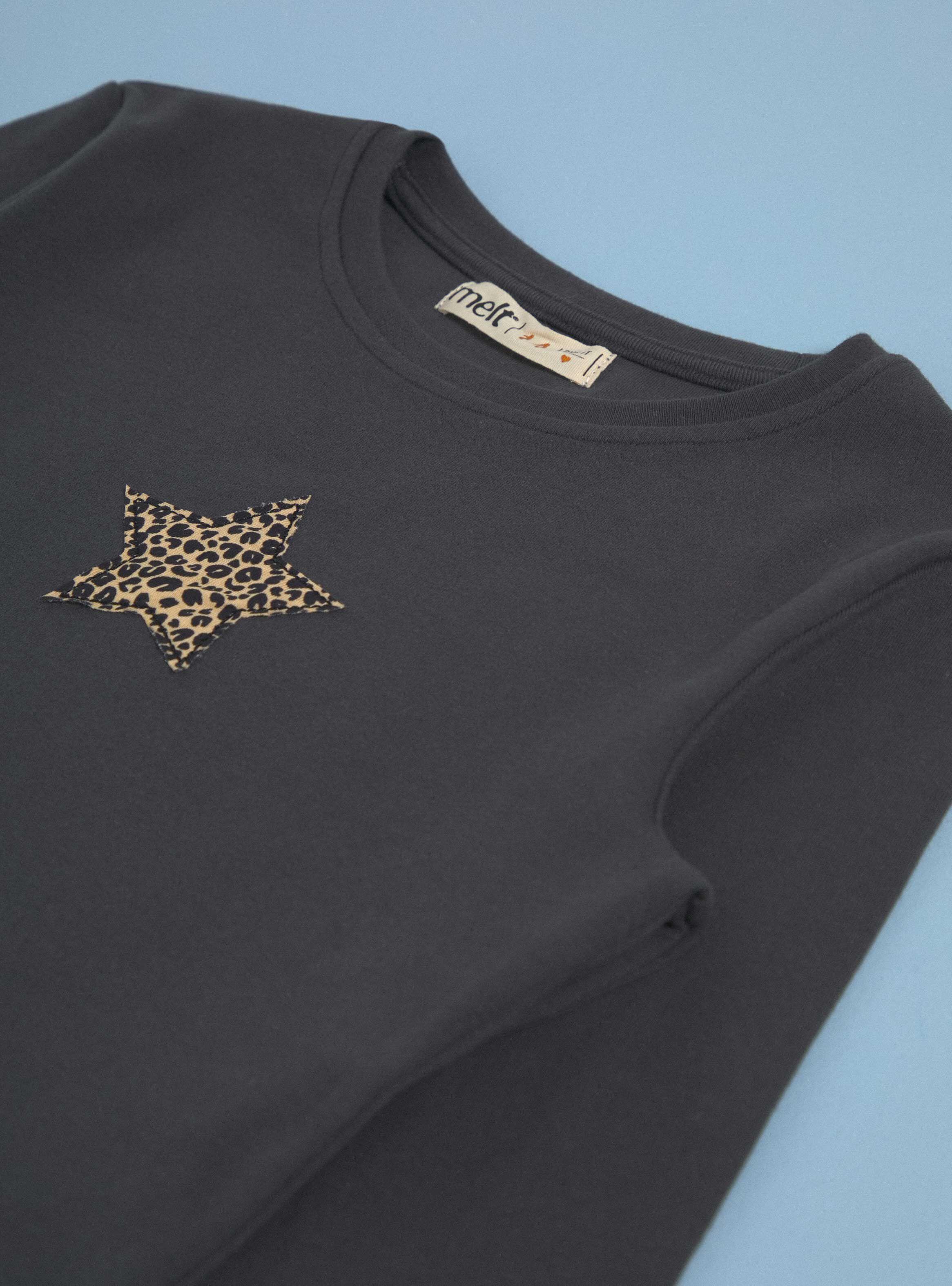 Polera con Parche Frontal-2