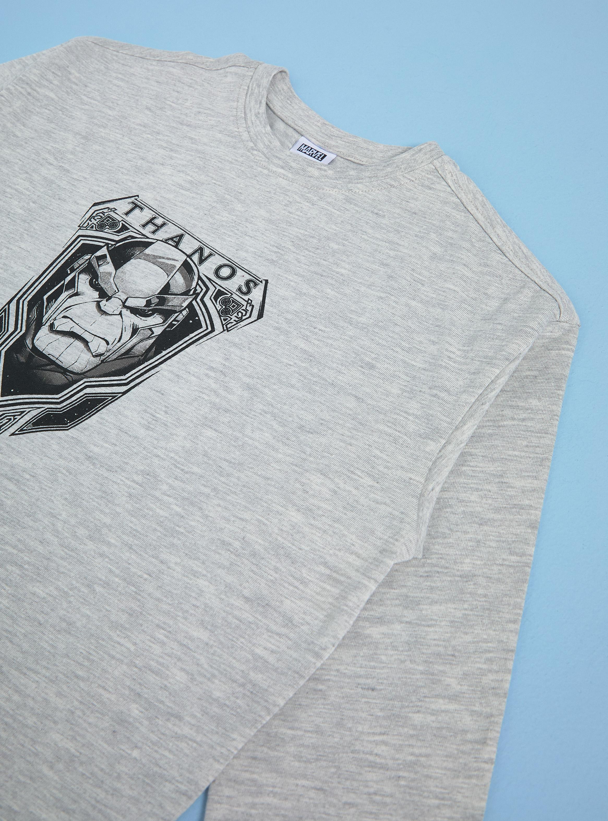 Polera con Print Marvel-2
