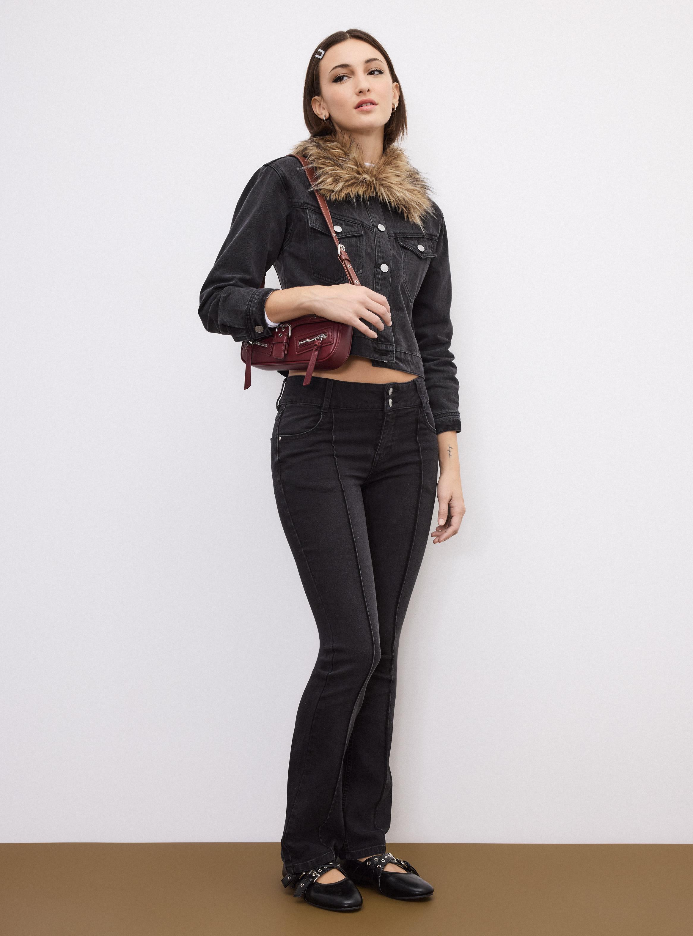 Jeans Flare Dos Botones Tiro Bajo-4