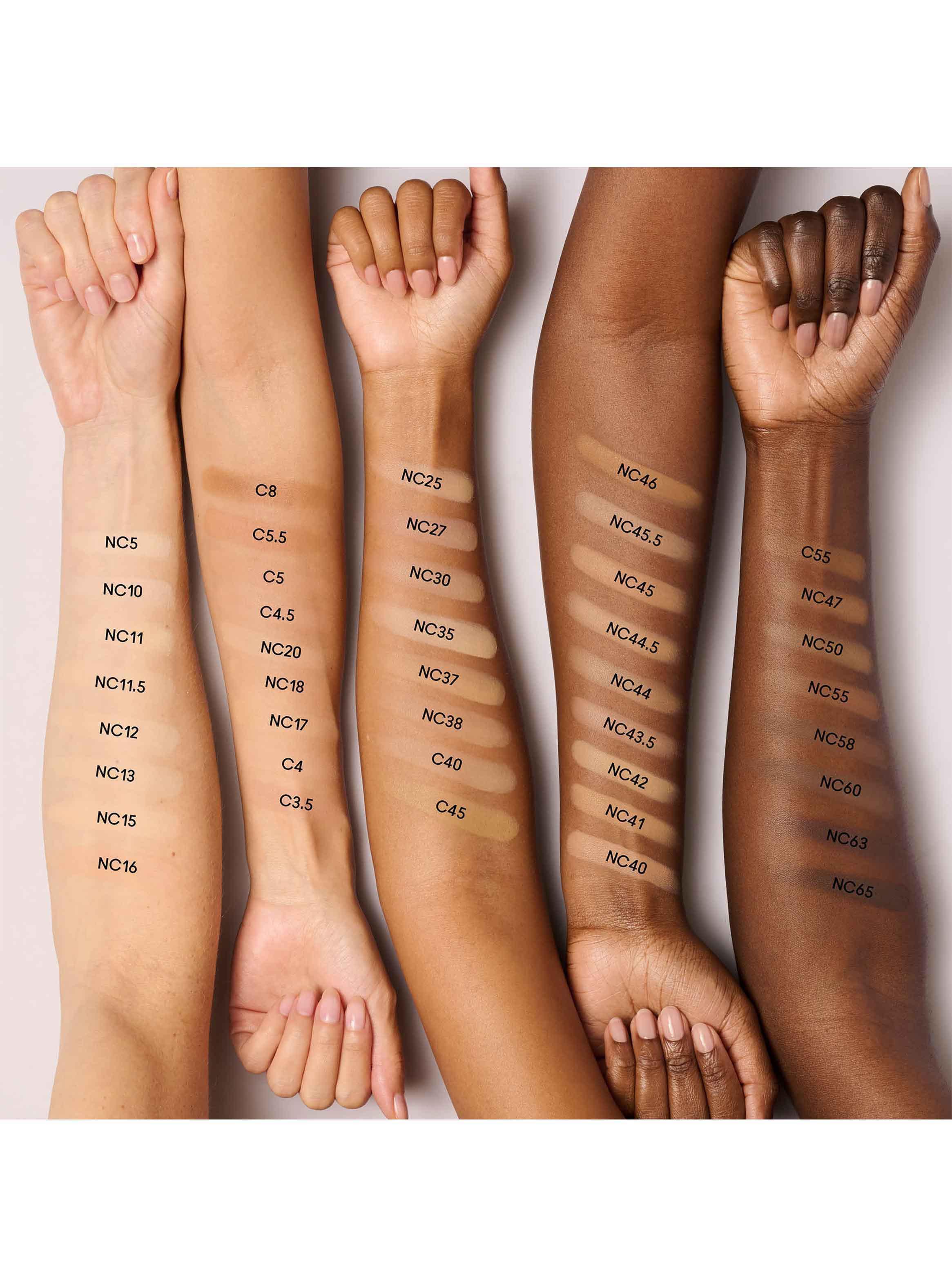 Base de Maquillaje Studio Fix Powder Plus Foundation NC44-3