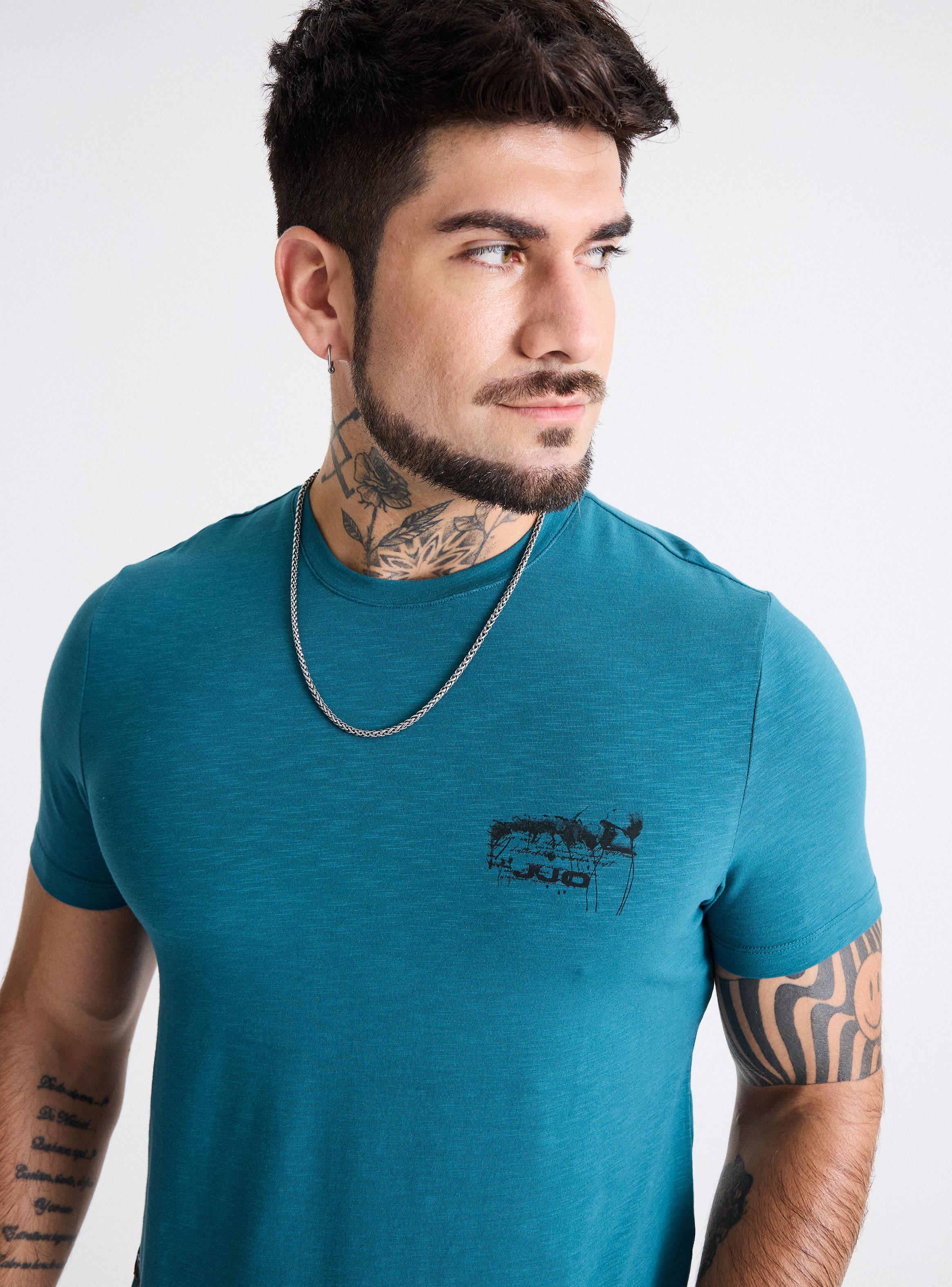 Polera Estampado Espalda-2