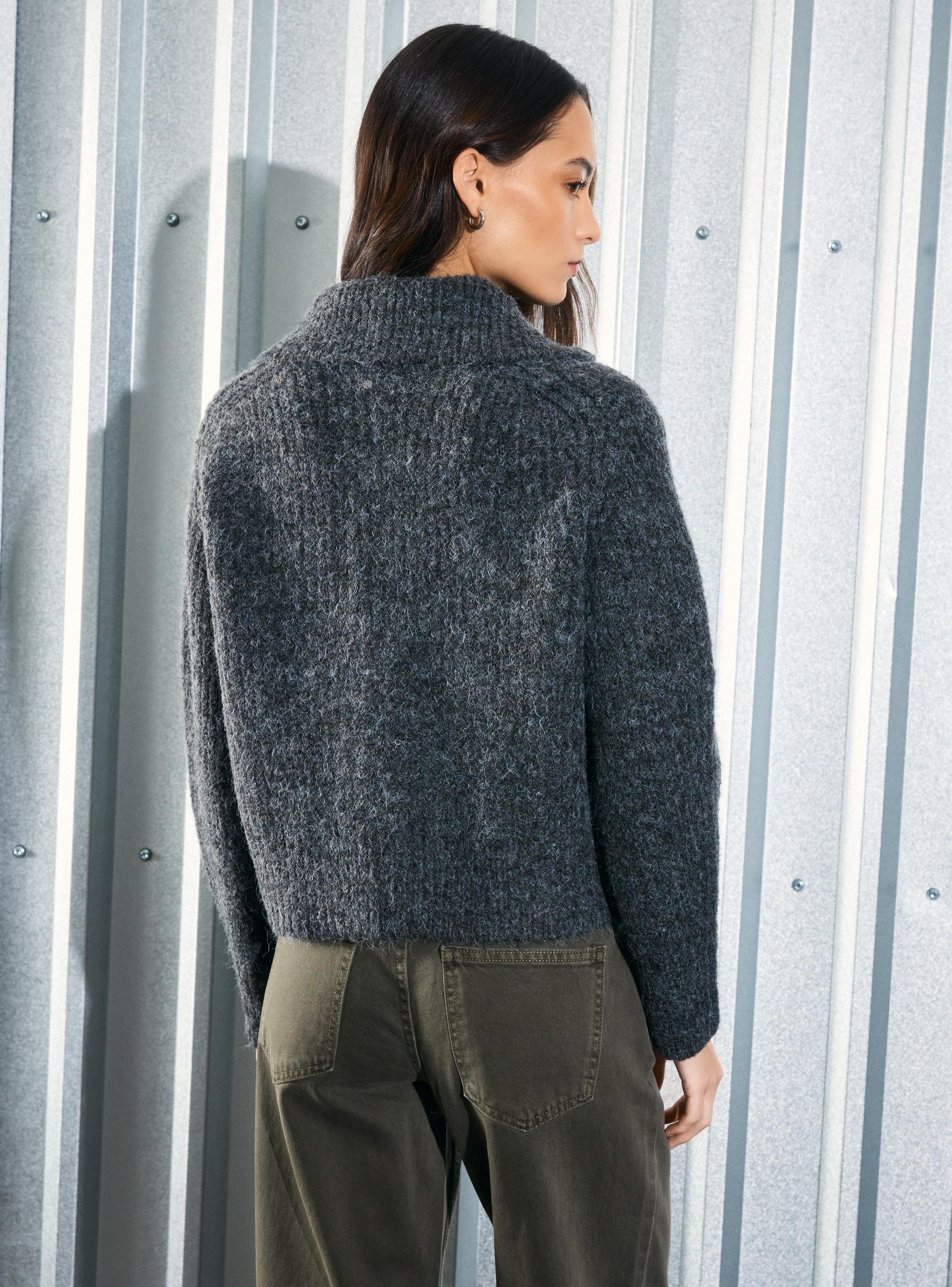 Sweater Tejido Cuello Alto-1