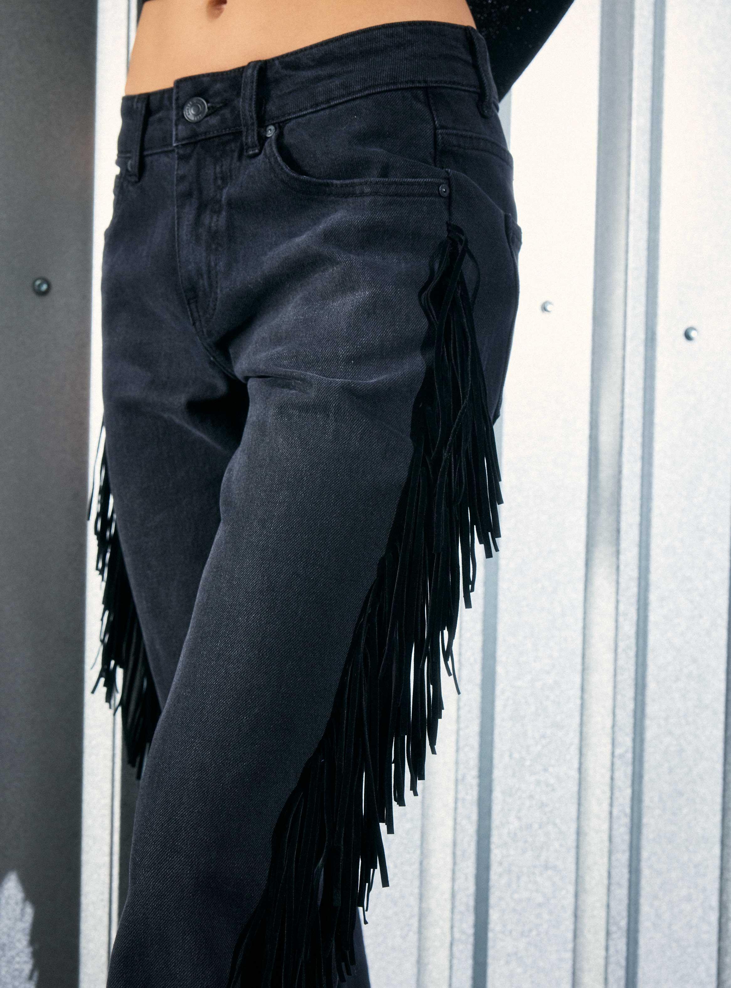Pantalón Flecos Gamuza-2