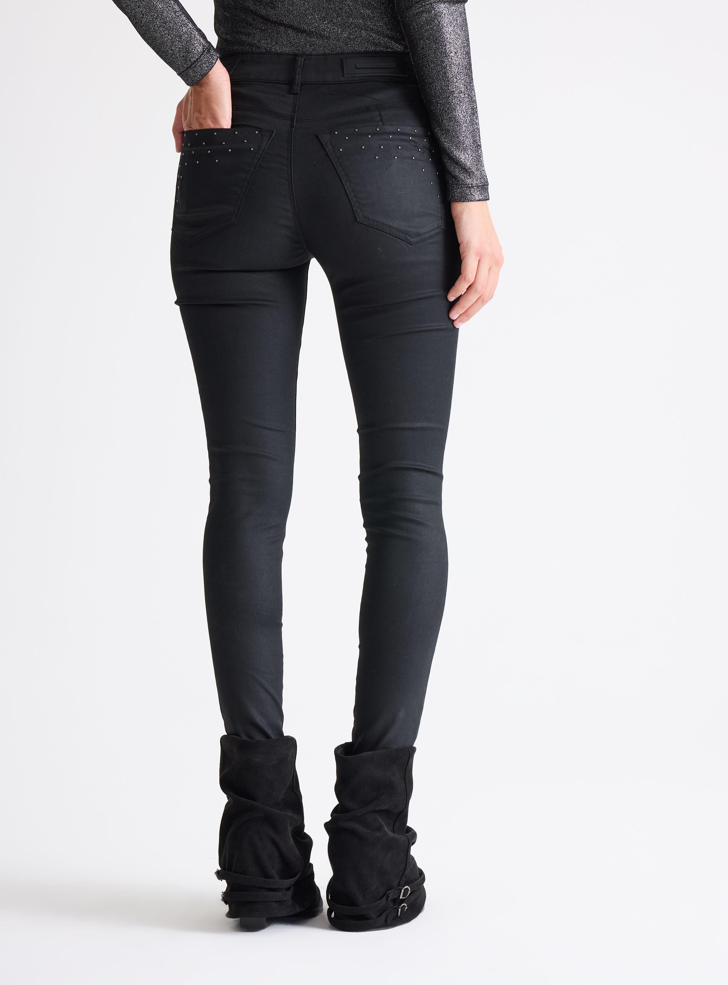 Jeans Push Up Invisible Tela Resinada Cierres y Aplicaciones-1