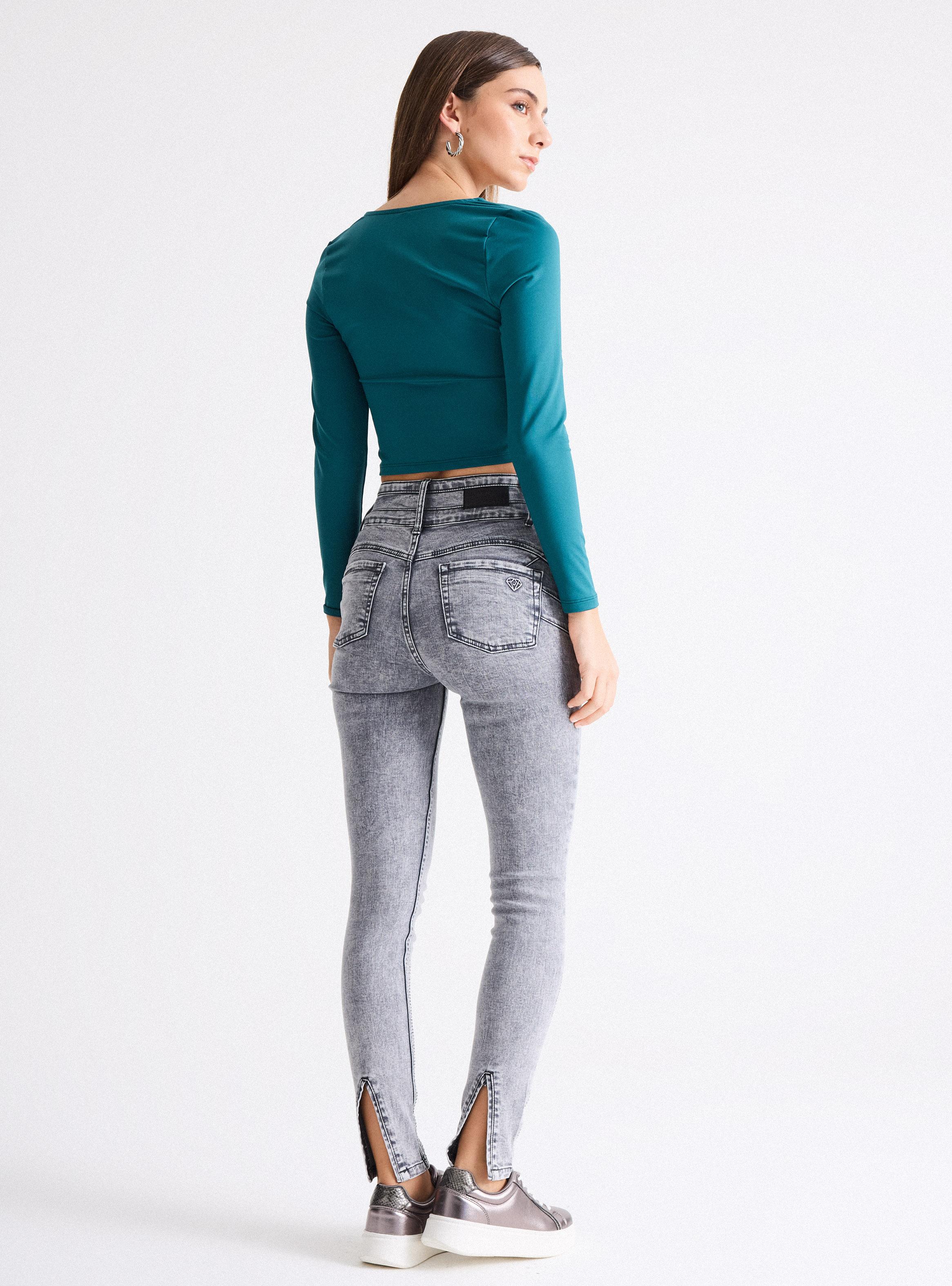 Jeans Push Up 3 Botones Strass Bota Abertura Trasera-5