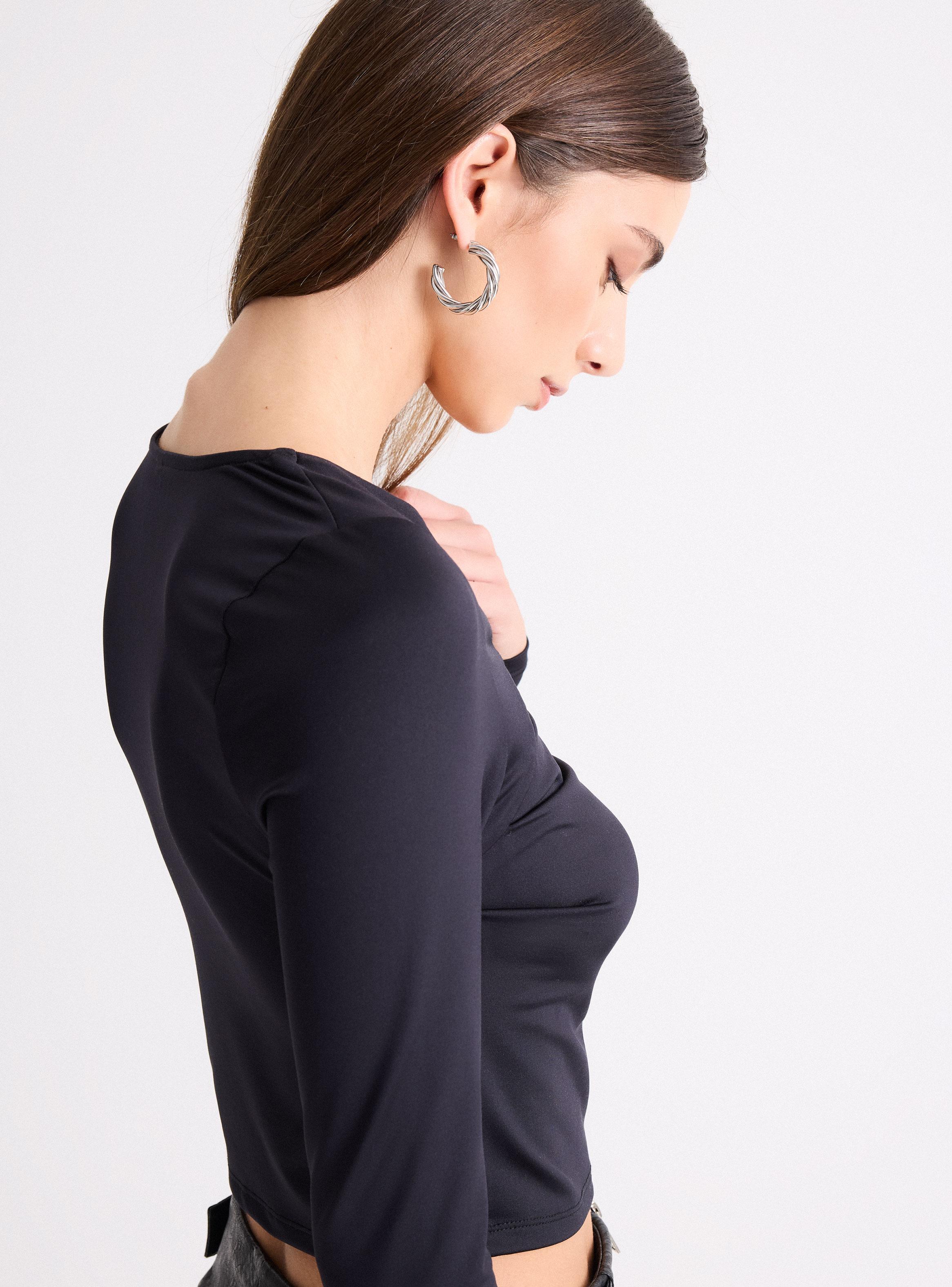 Polera Escote Trapecio Fruncido en Busto-2