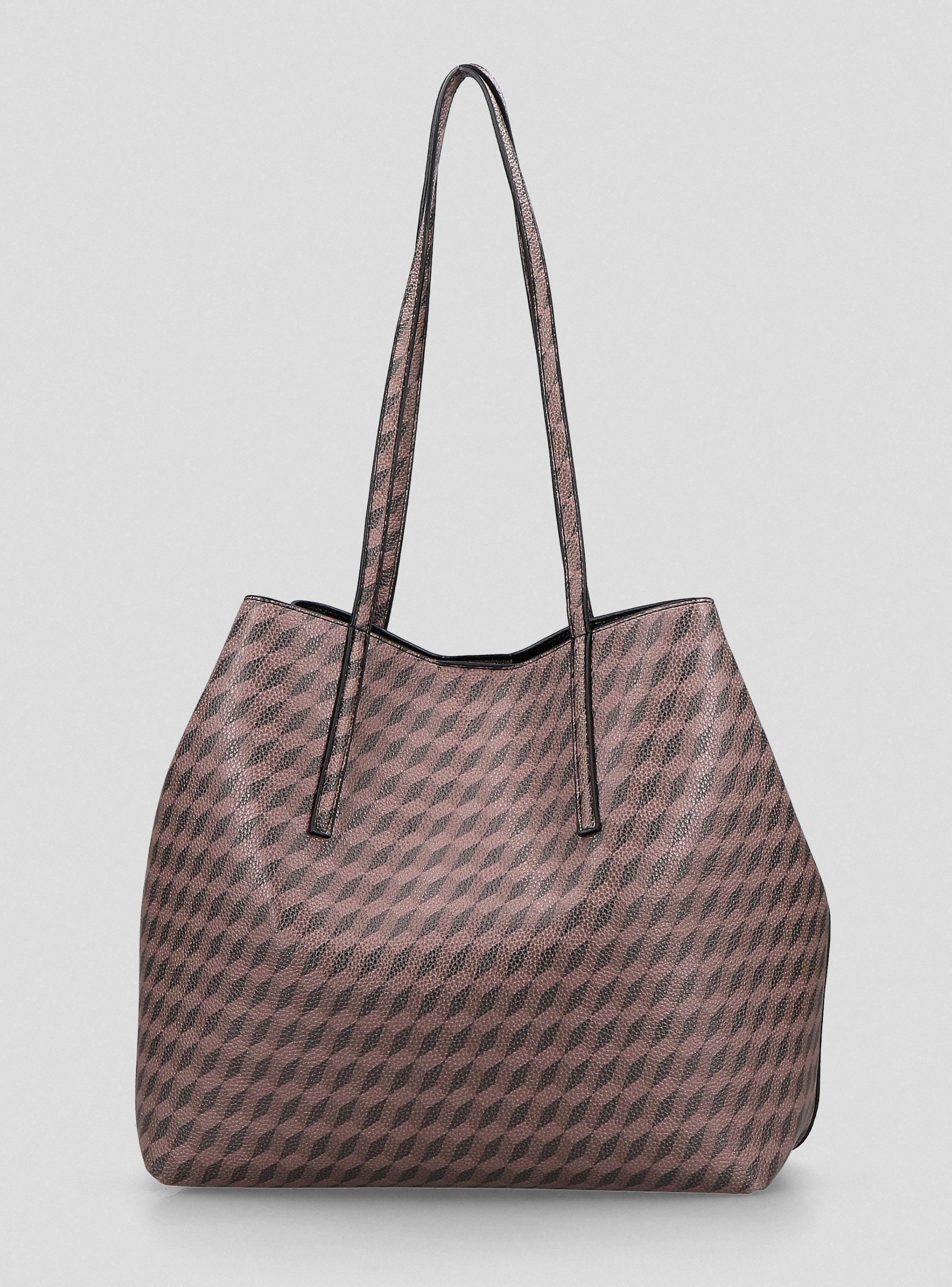 Cartera Totebag Estampada Monograma-2