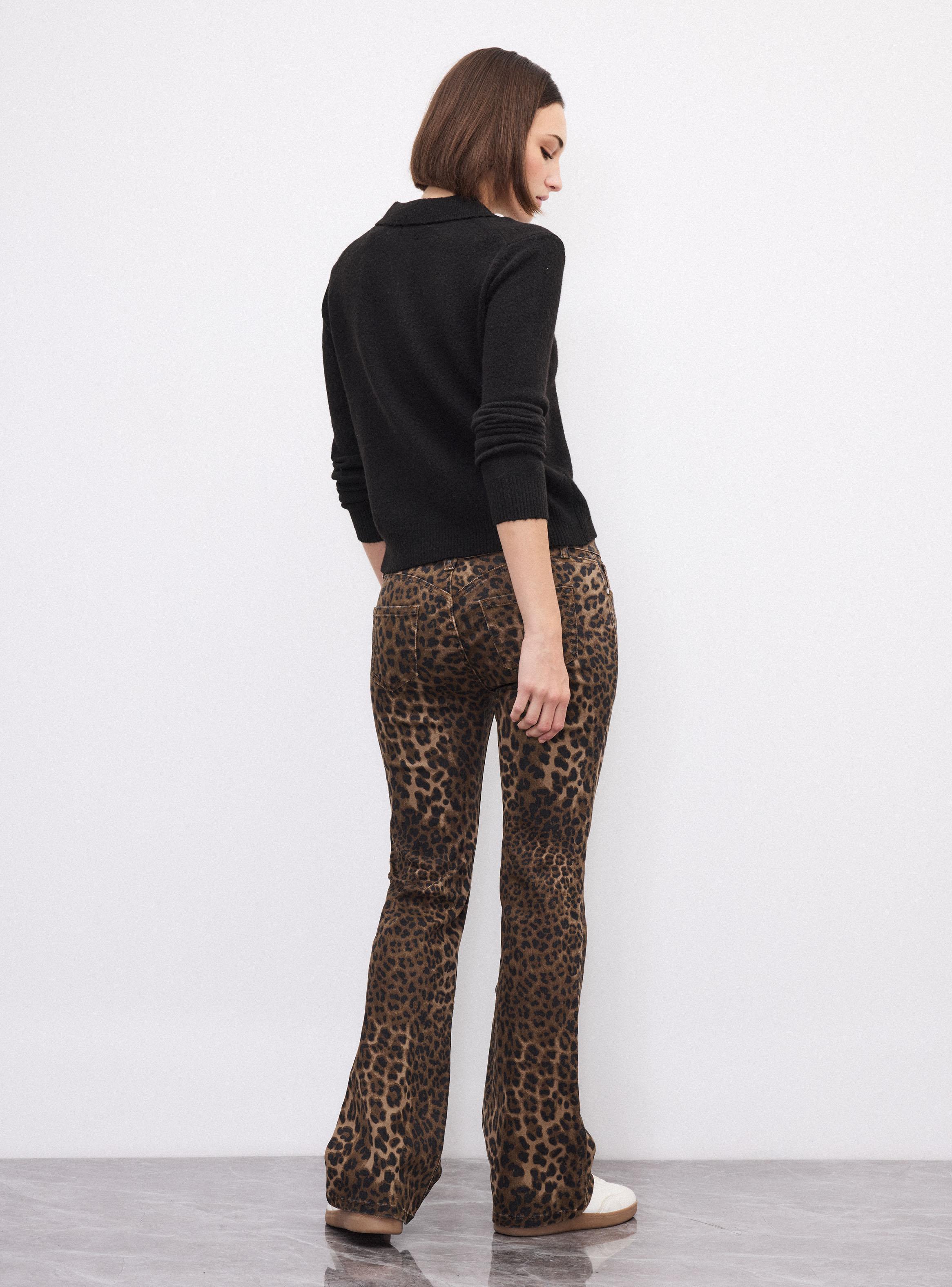 Jeans Flare Animal Print Tiro Bajo-5