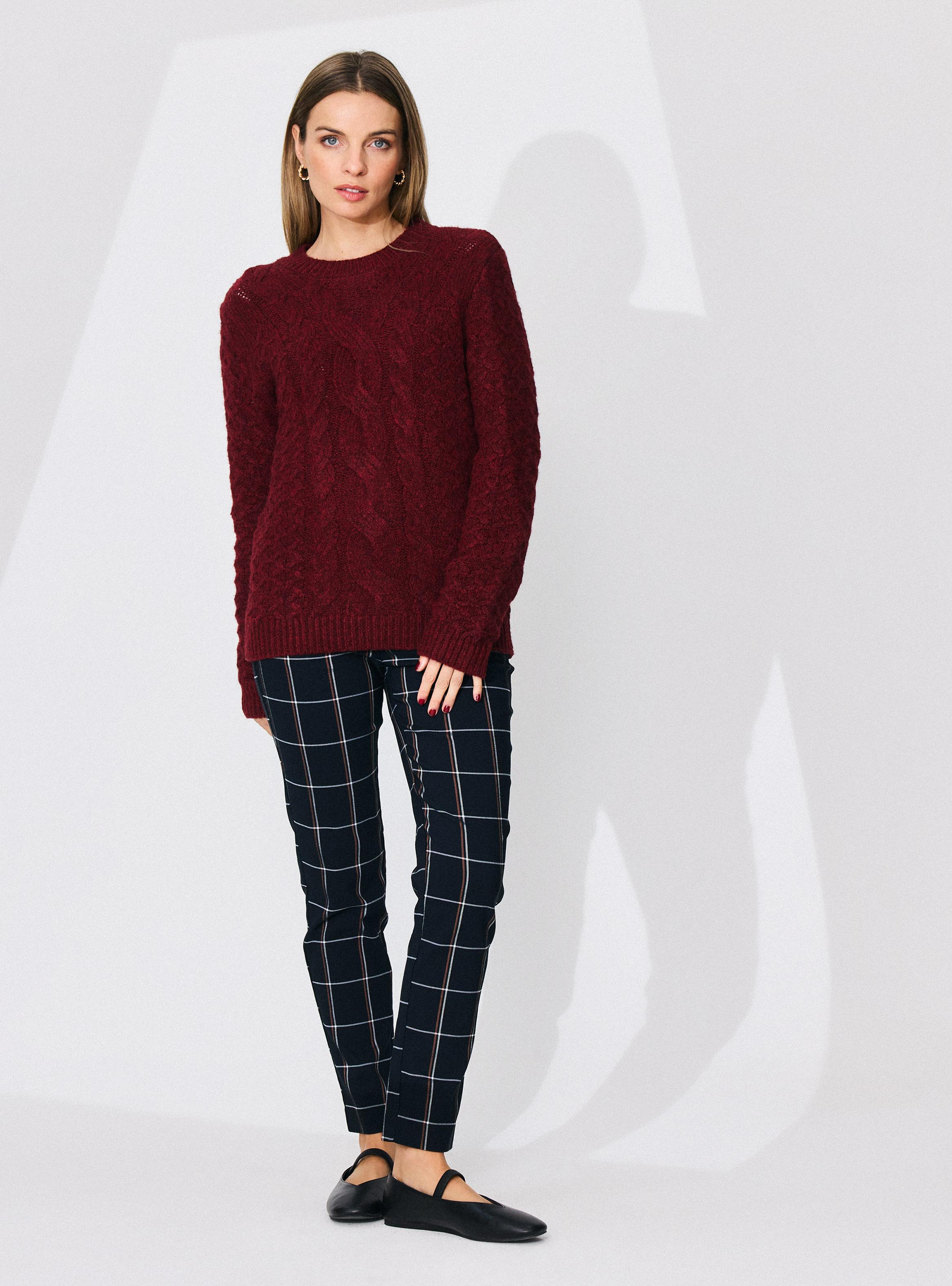Sweater con Lana y Diseño de Trenza Central-4