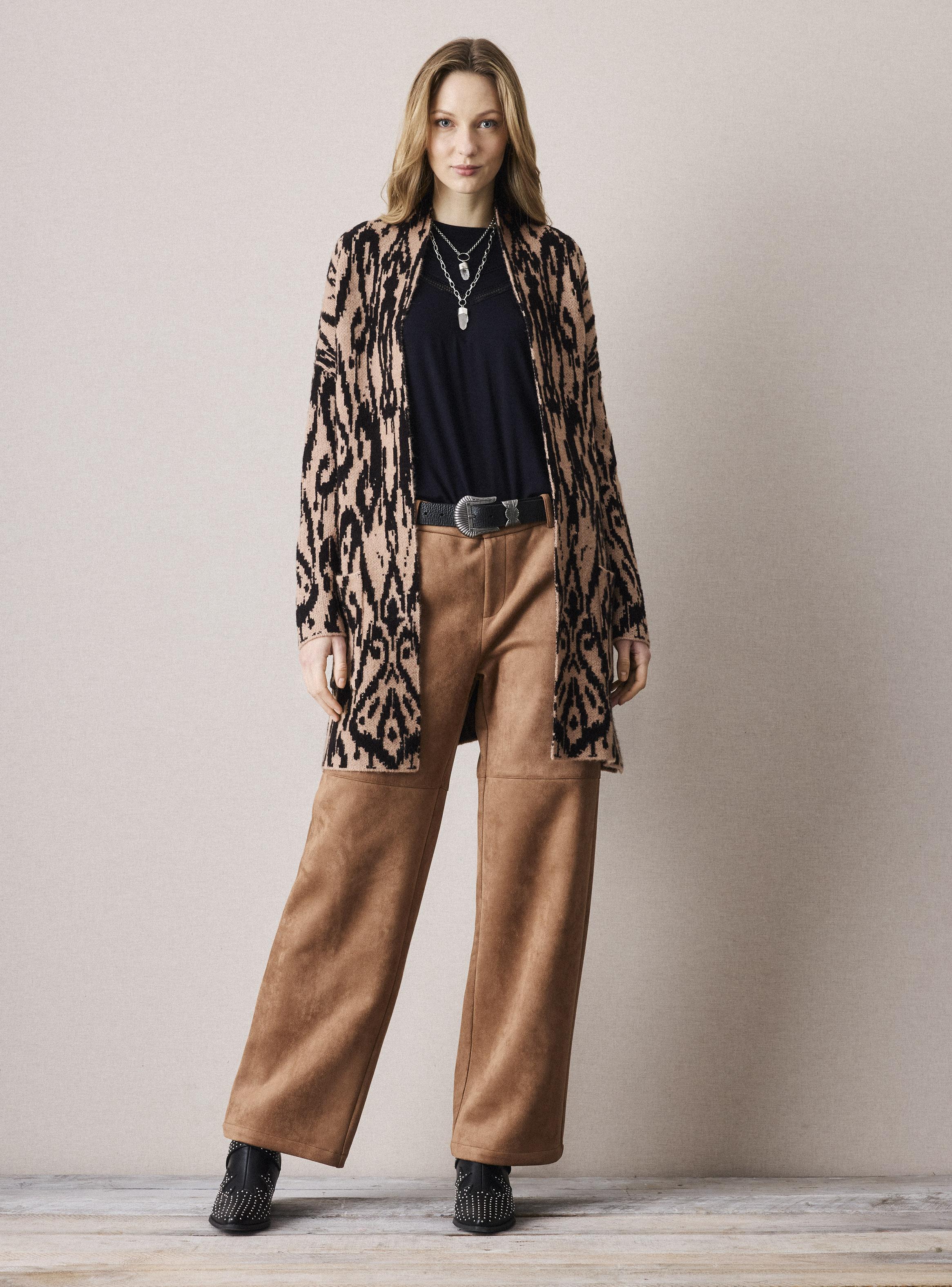 Chaleco Tipo Kimono con Bolsillos y Diseño Étnico-4