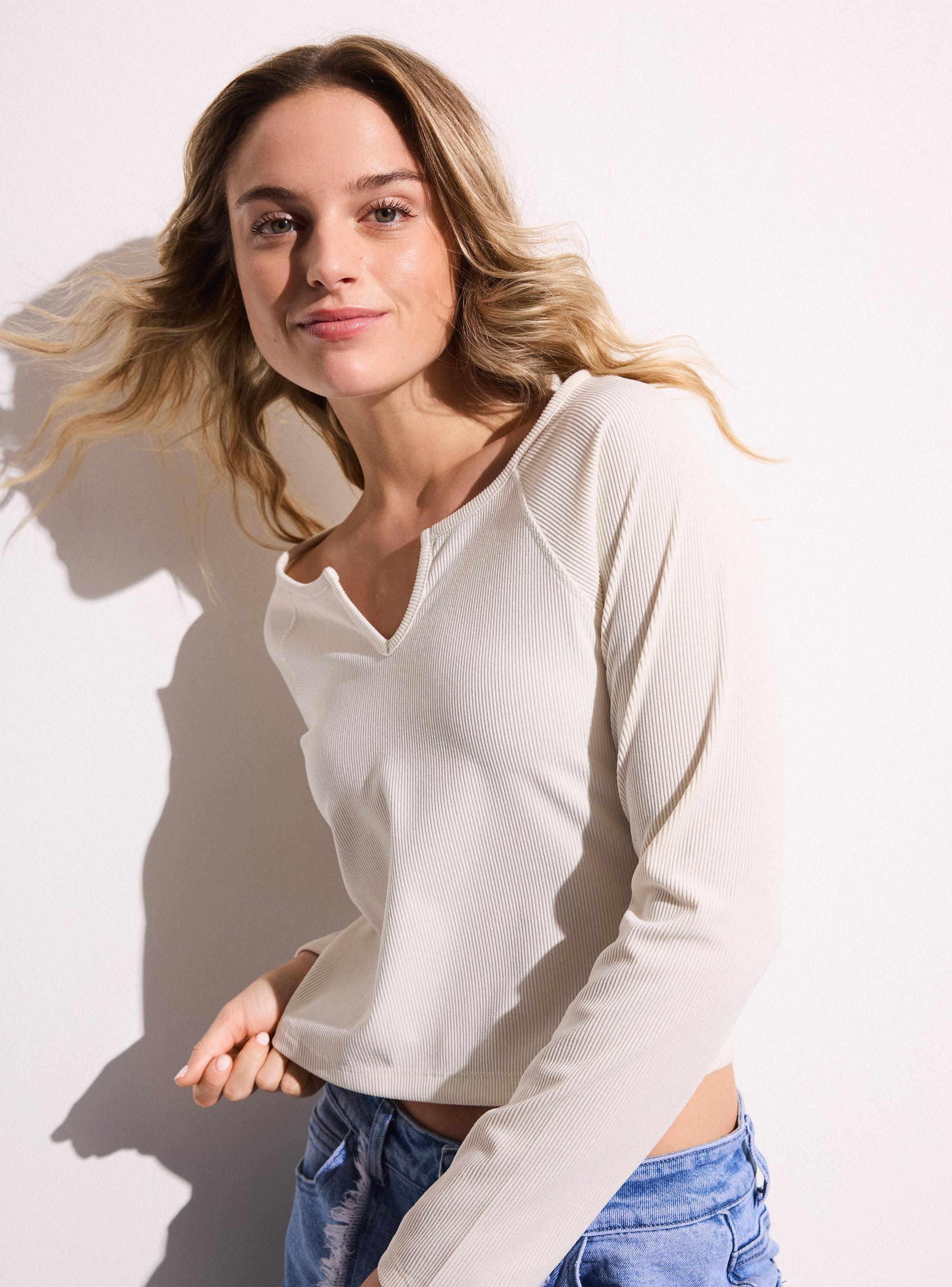Polera Manga Larga con Lavado Desteñido-3