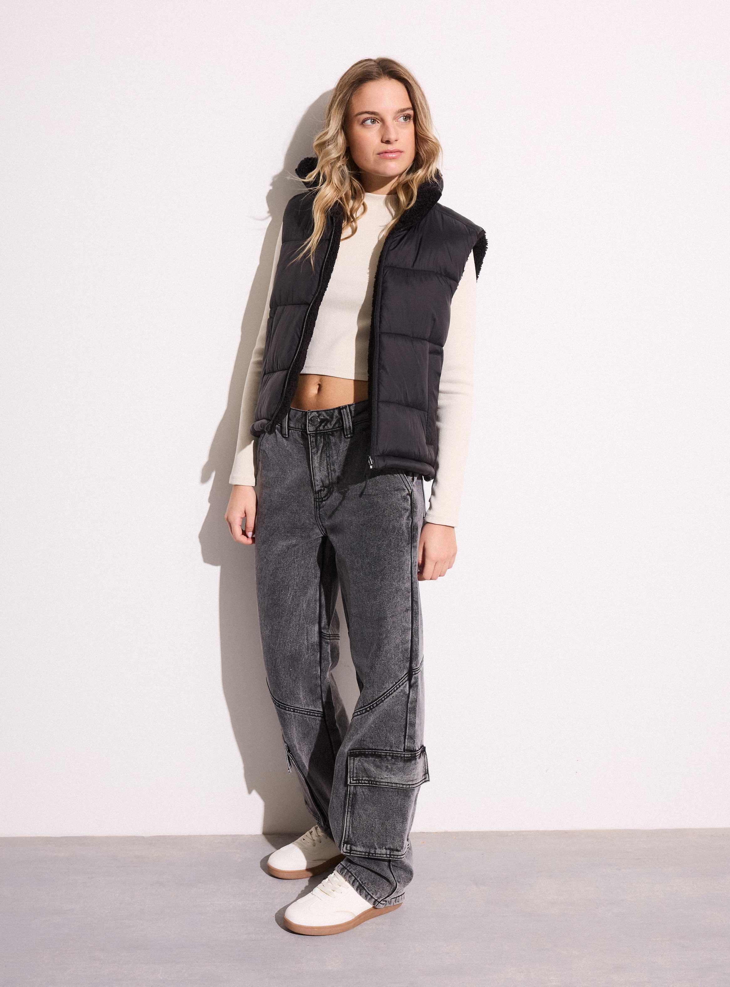 Chaqueta Reversible sin Mangas-4