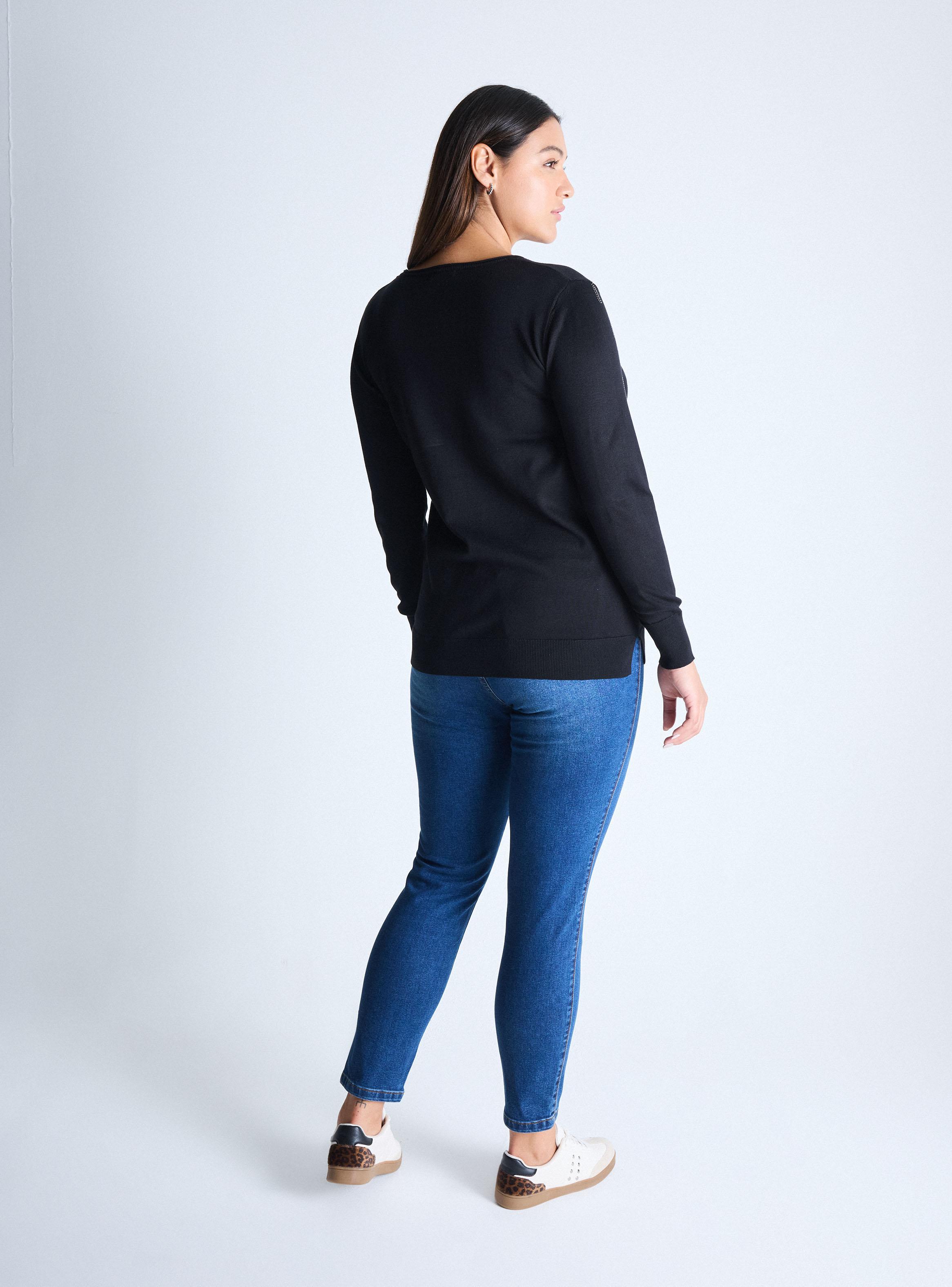 Sweater Punto Fino Aplicación Estampada Curvy-5