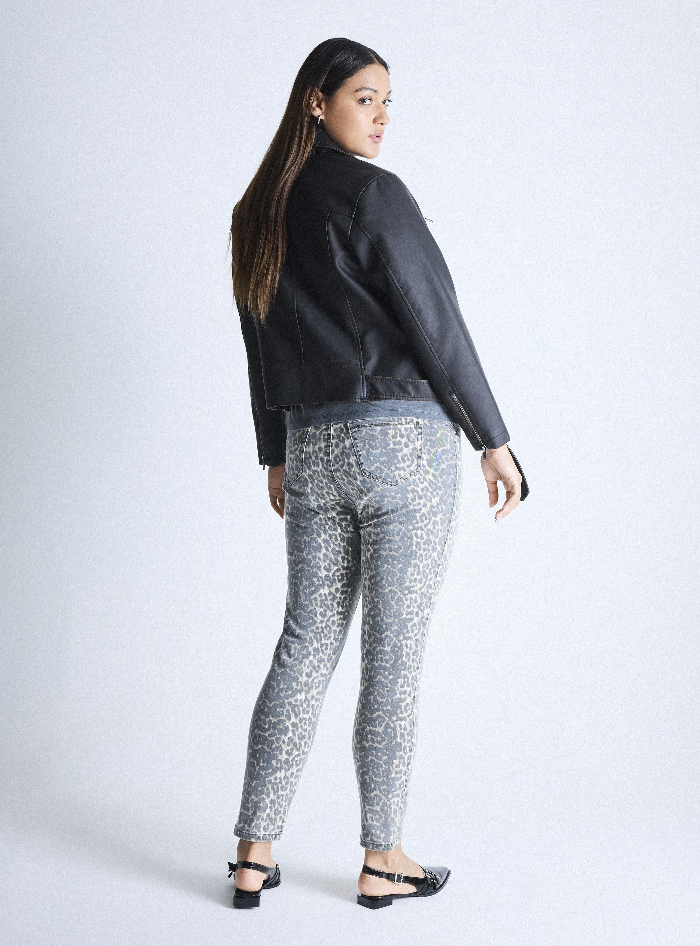 Chaqueta Biker Efecto Cuero Gastado Curvy-5